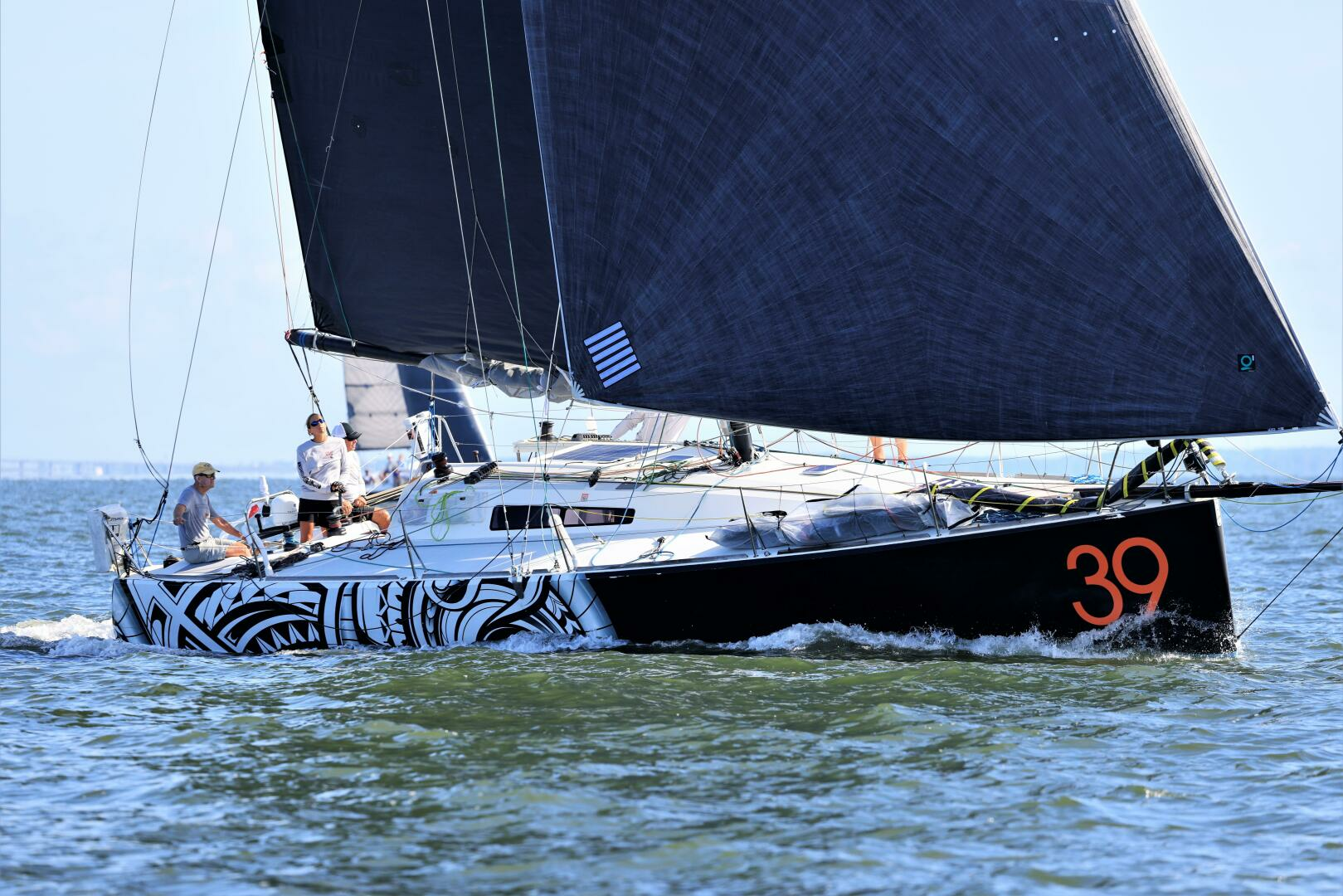 2007 Class 40 Akilaria 1 Class 40 - Image 2