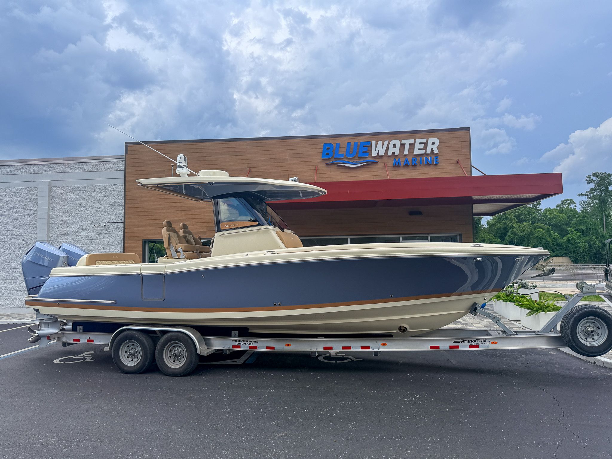 2024 Chris-Craft Catalina 30 Heritage Edition - 11