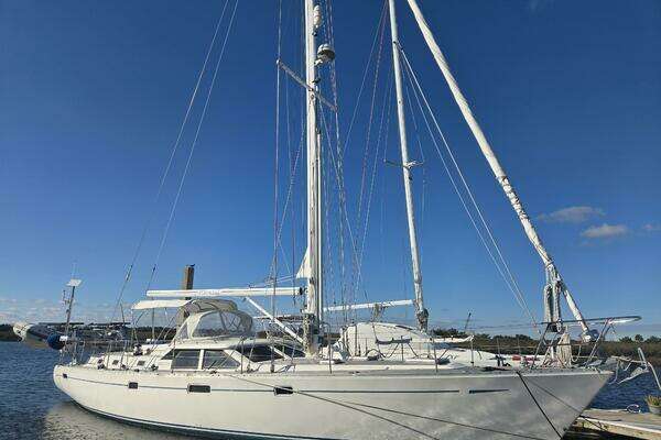 1998 Oyster 485