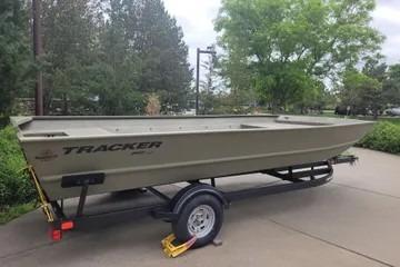 2025 Tracker Grizzly 2072 Utility