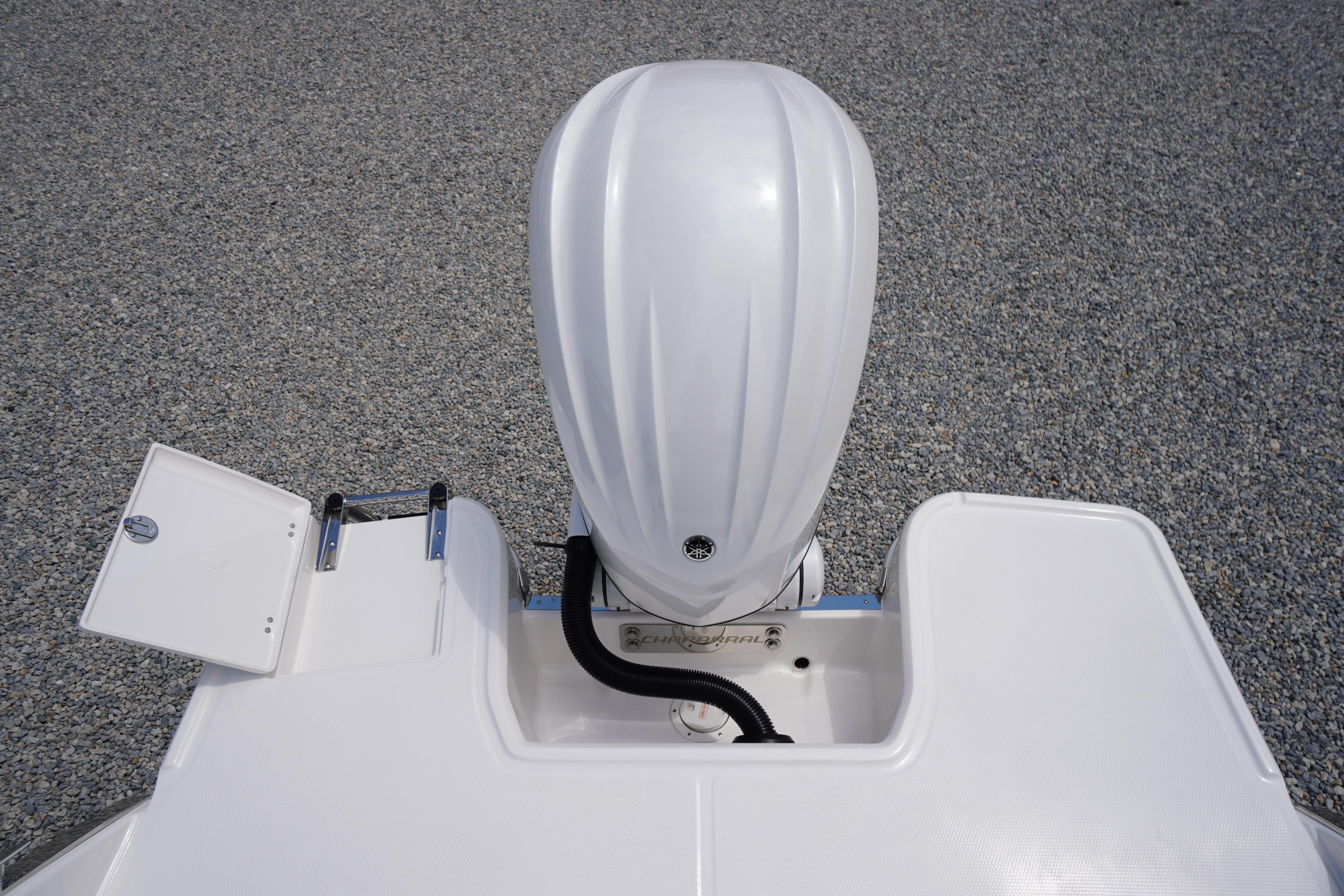 2026 Chaparral SSX 4 boat engine and swim platform, top view.