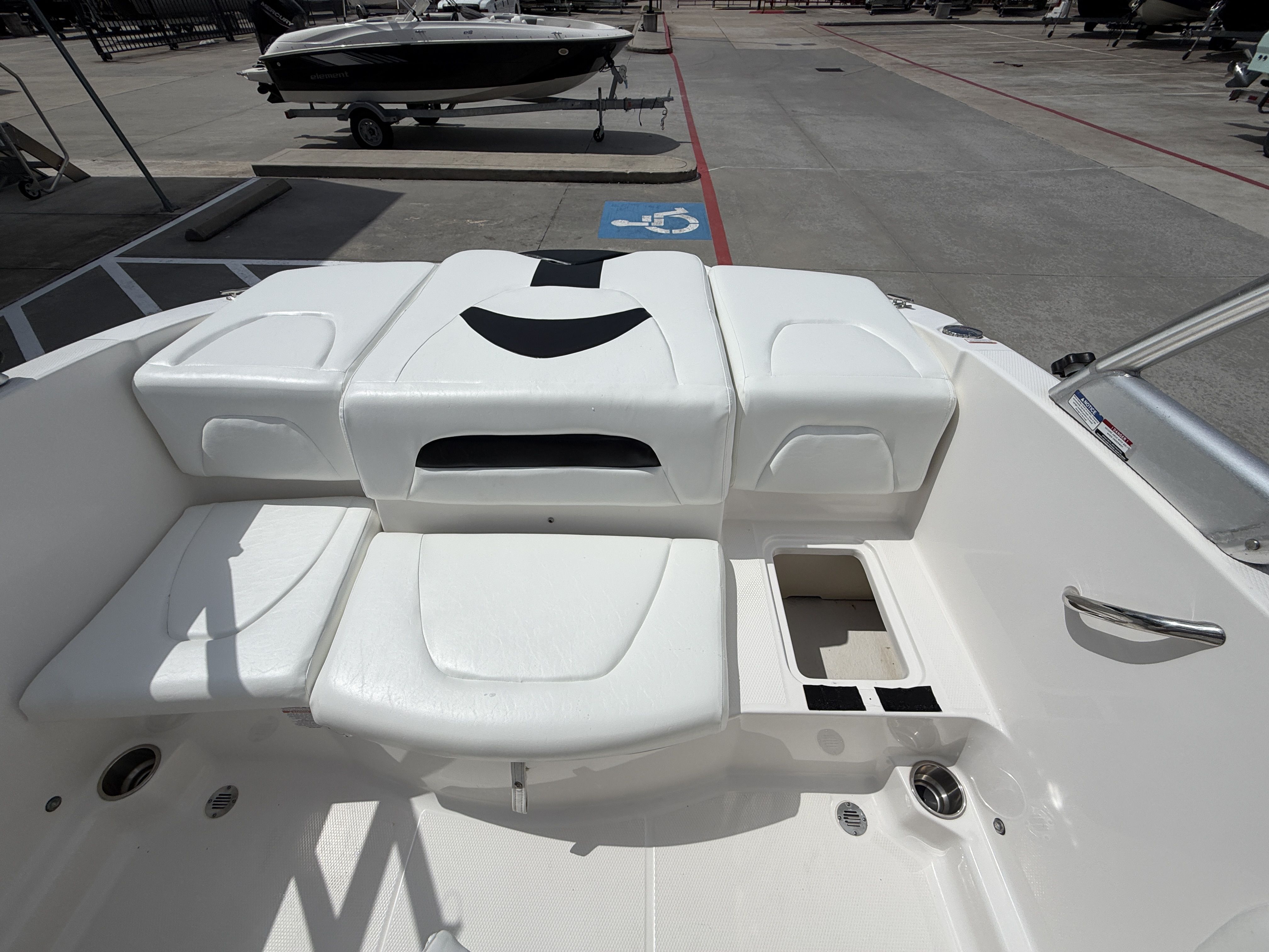 2012 Chaparral 19 H2O Sport - 14