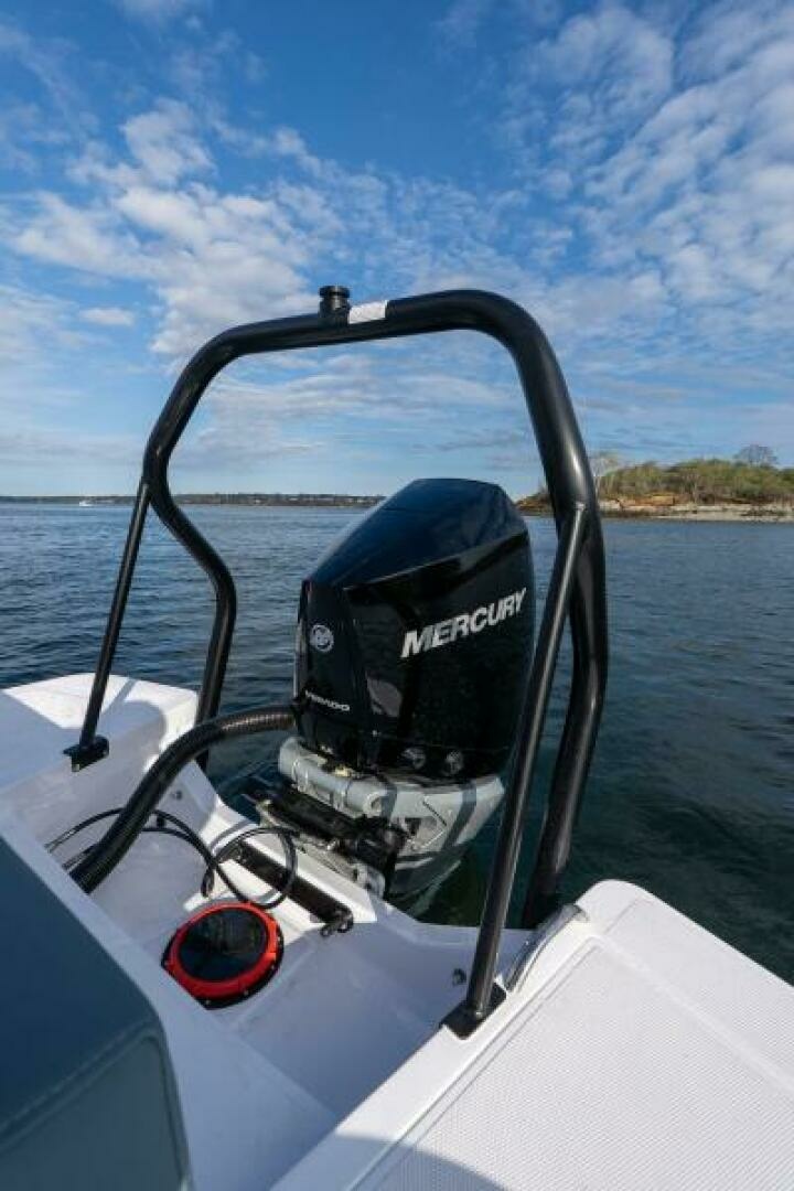 2027 Axopar Cross Top - Image 29