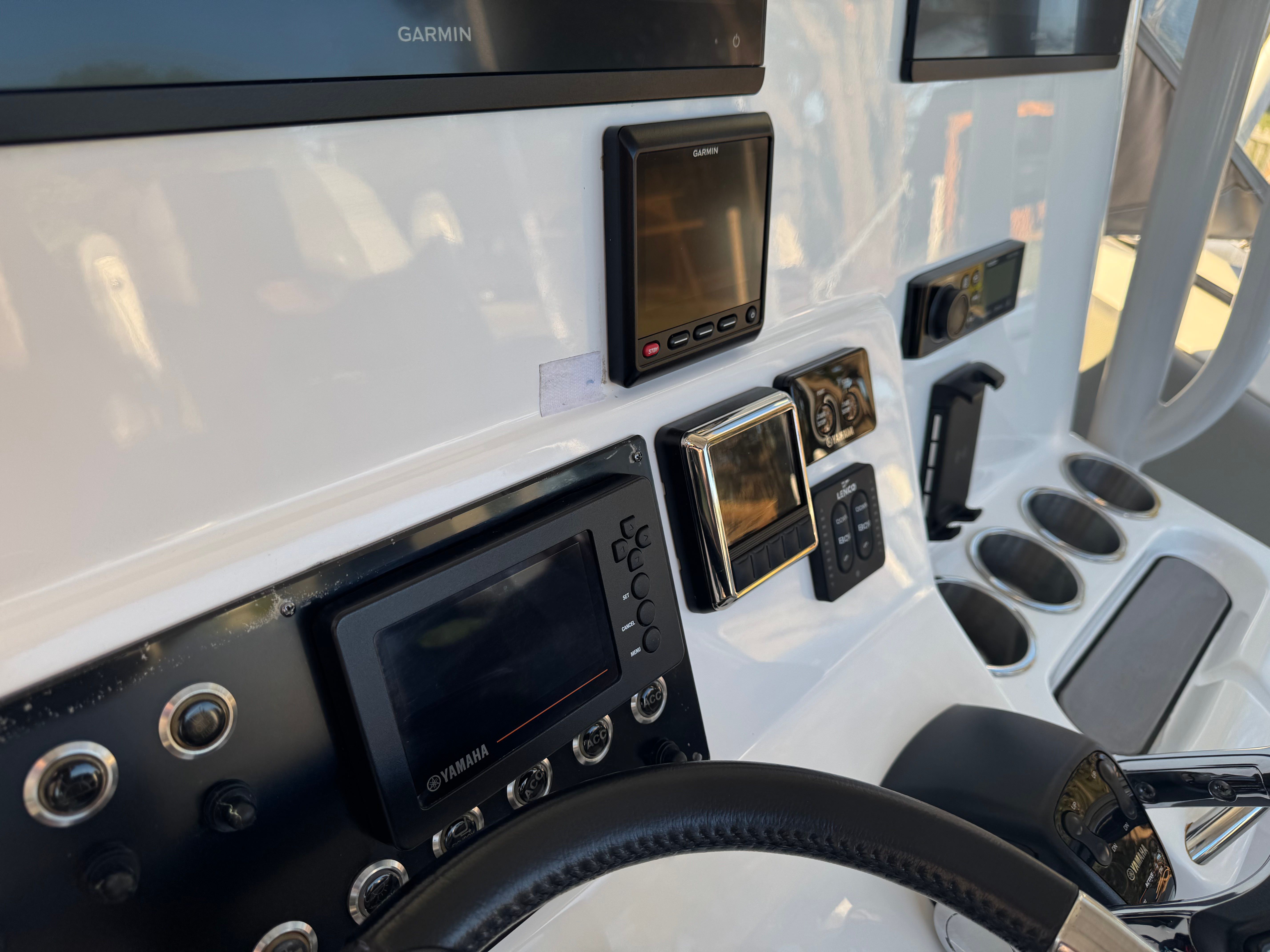Dashboard of Cape Horn 32 XS boat, 2021 model.