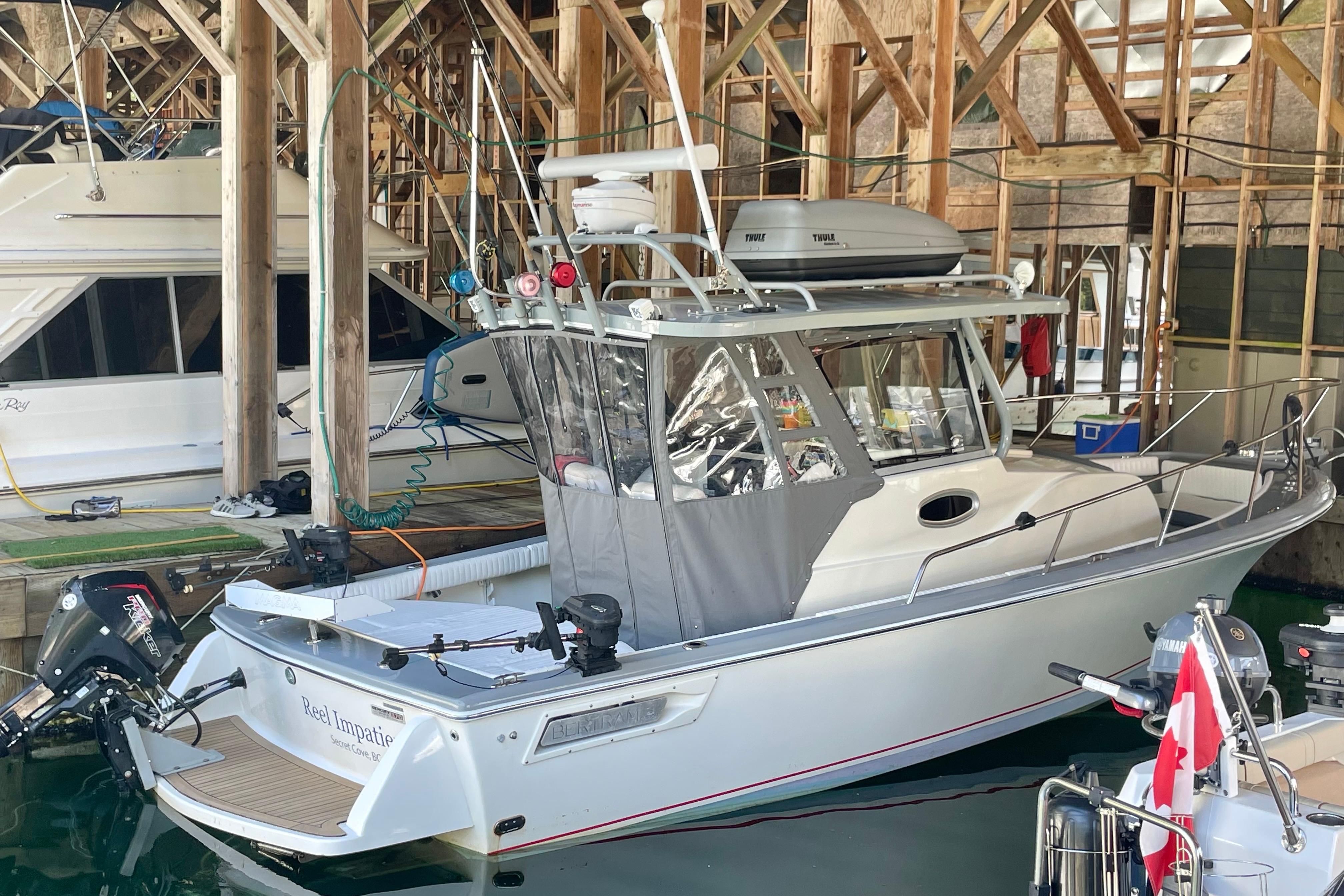 2017 Bertram 25