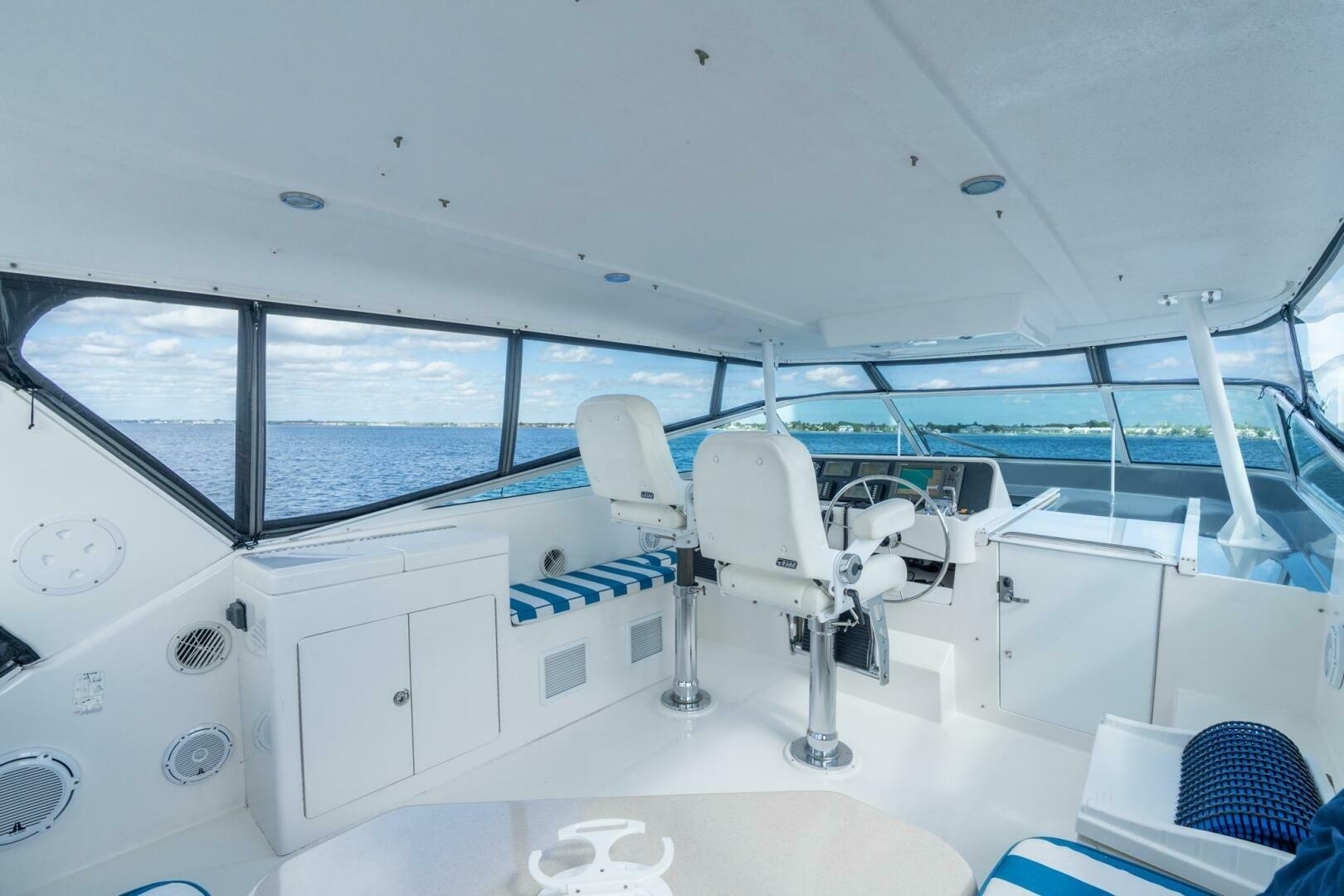 2009 Pacific Mariner 65 Motor Yacht - Image 17