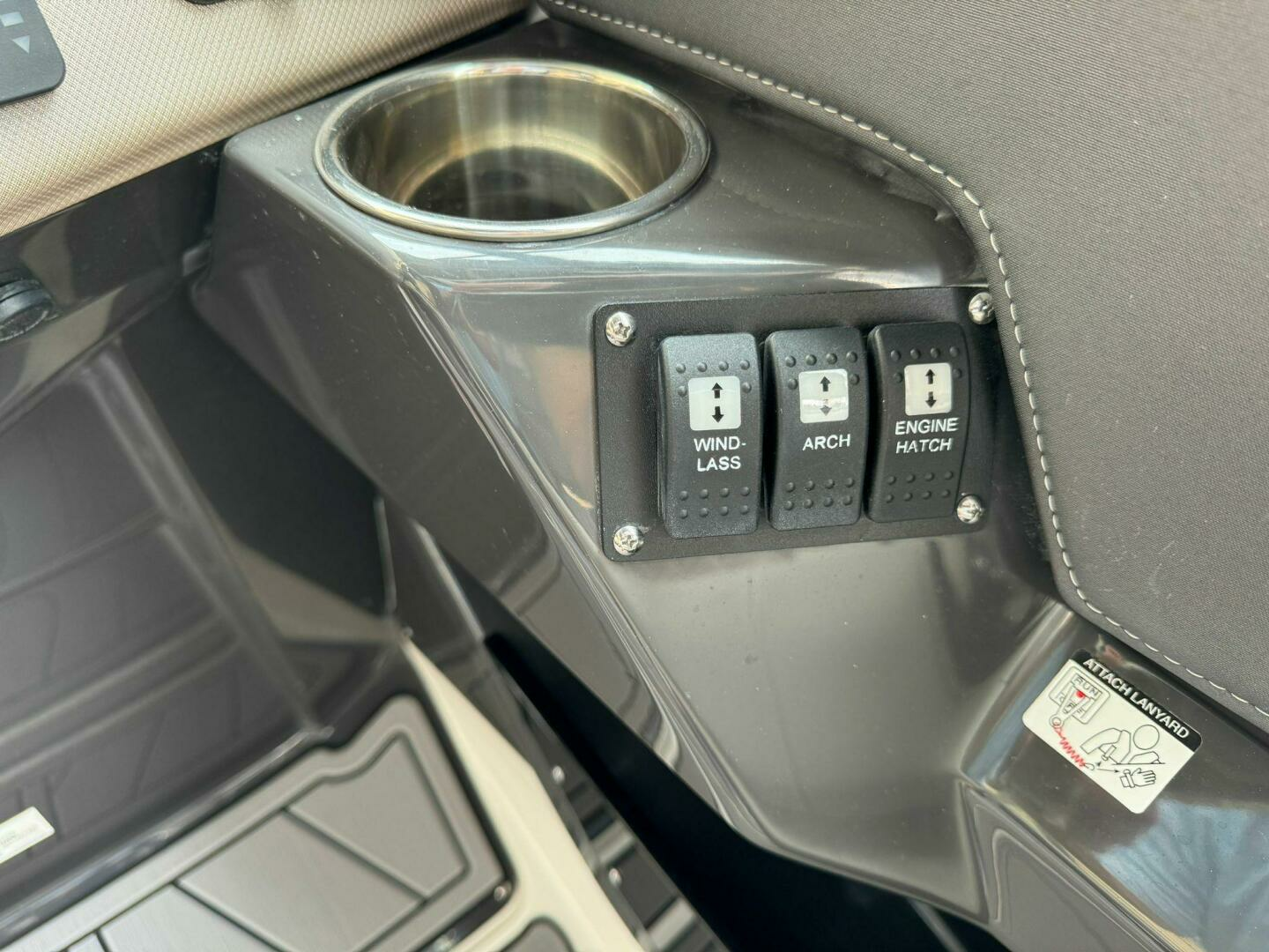2022 Monterey 278 SS - Image 30