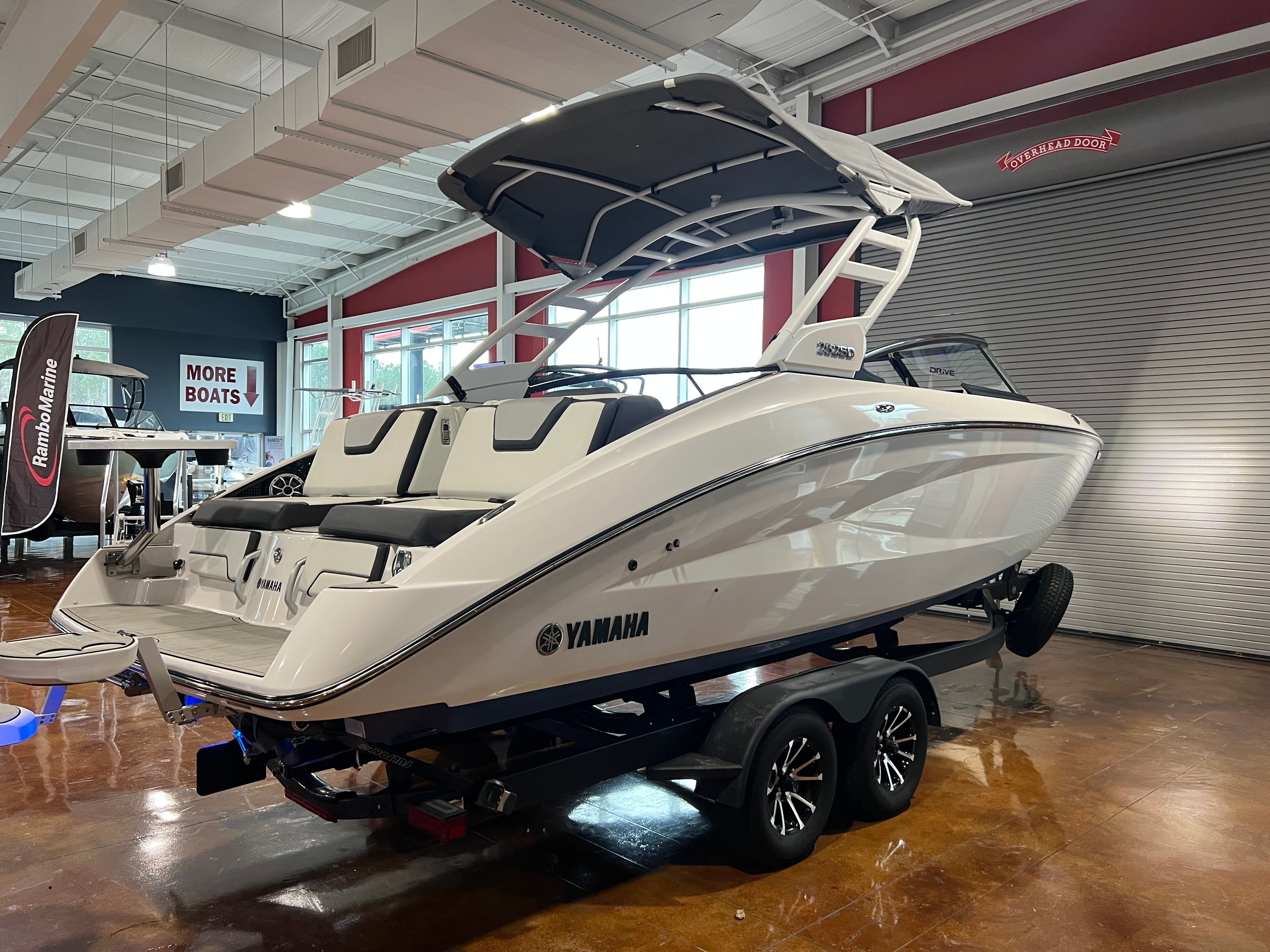 2023 YAMAHA 252 SD - Image 9