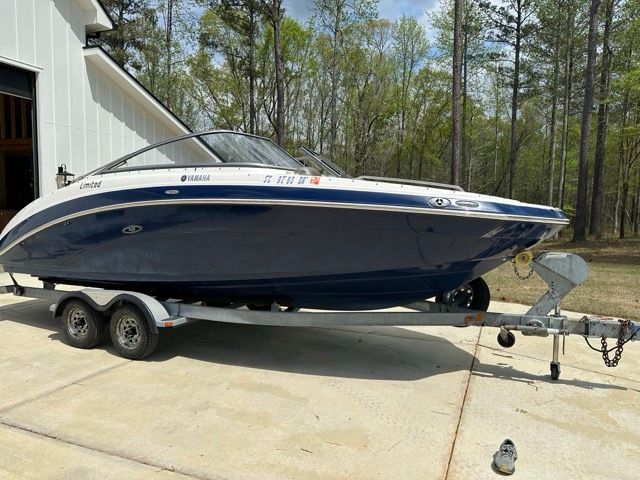 2012 Yamaha Boats 242 Limited - 34