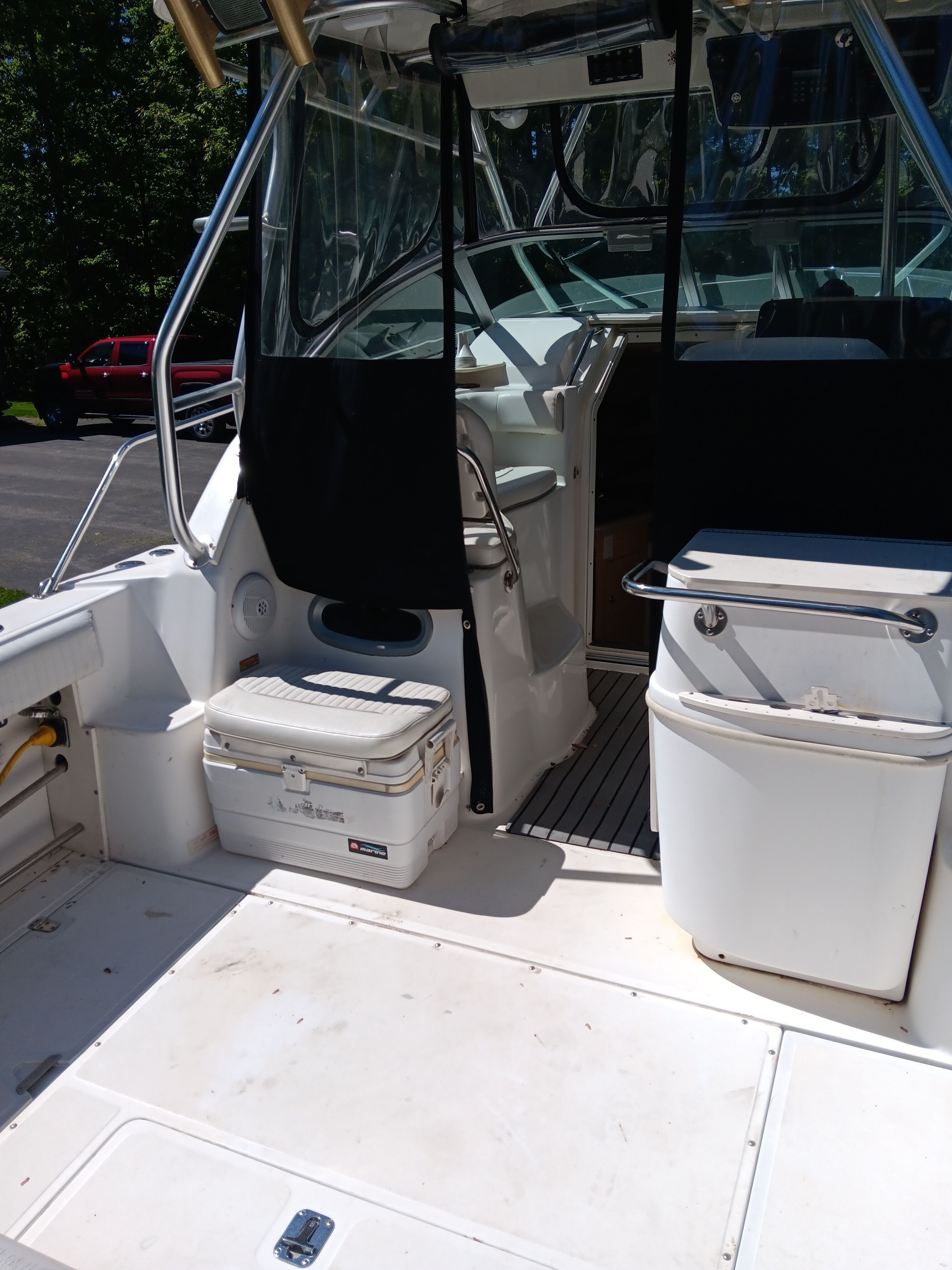 2004 Boston Whaler 275 Conquest - 2