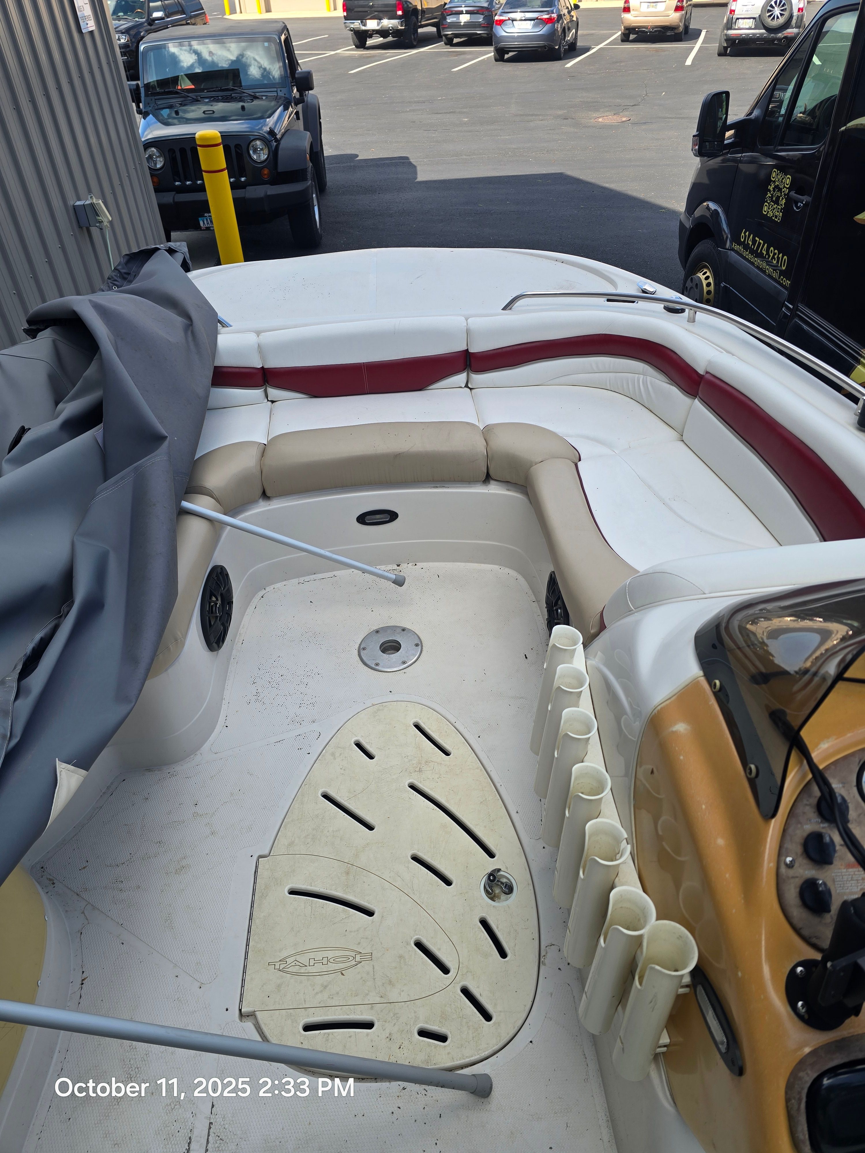 2001 Tracker 202 tahoe deck boat - 6