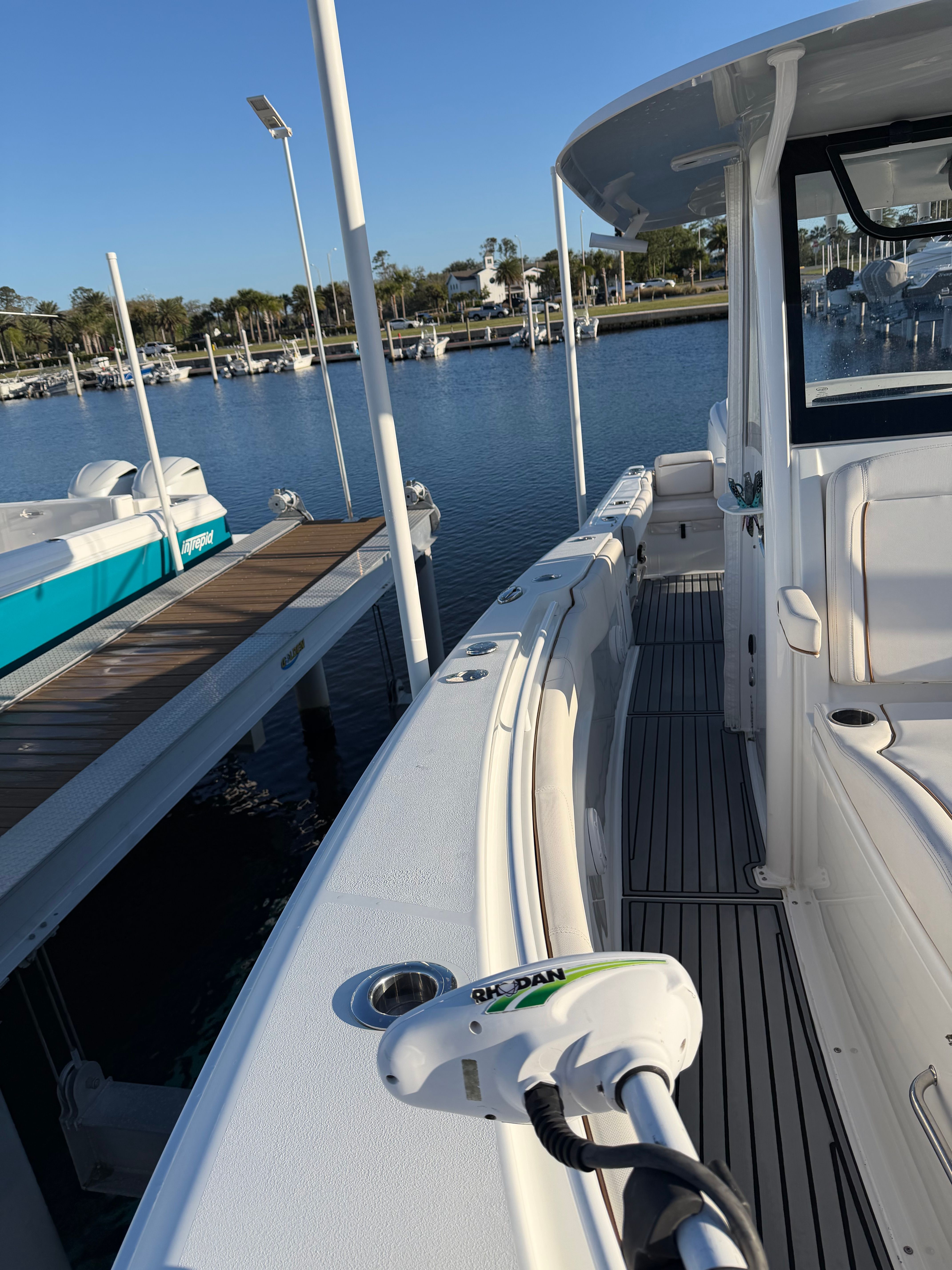 2022 Sea Hunt Gamefish 30 Coffin Box - 19