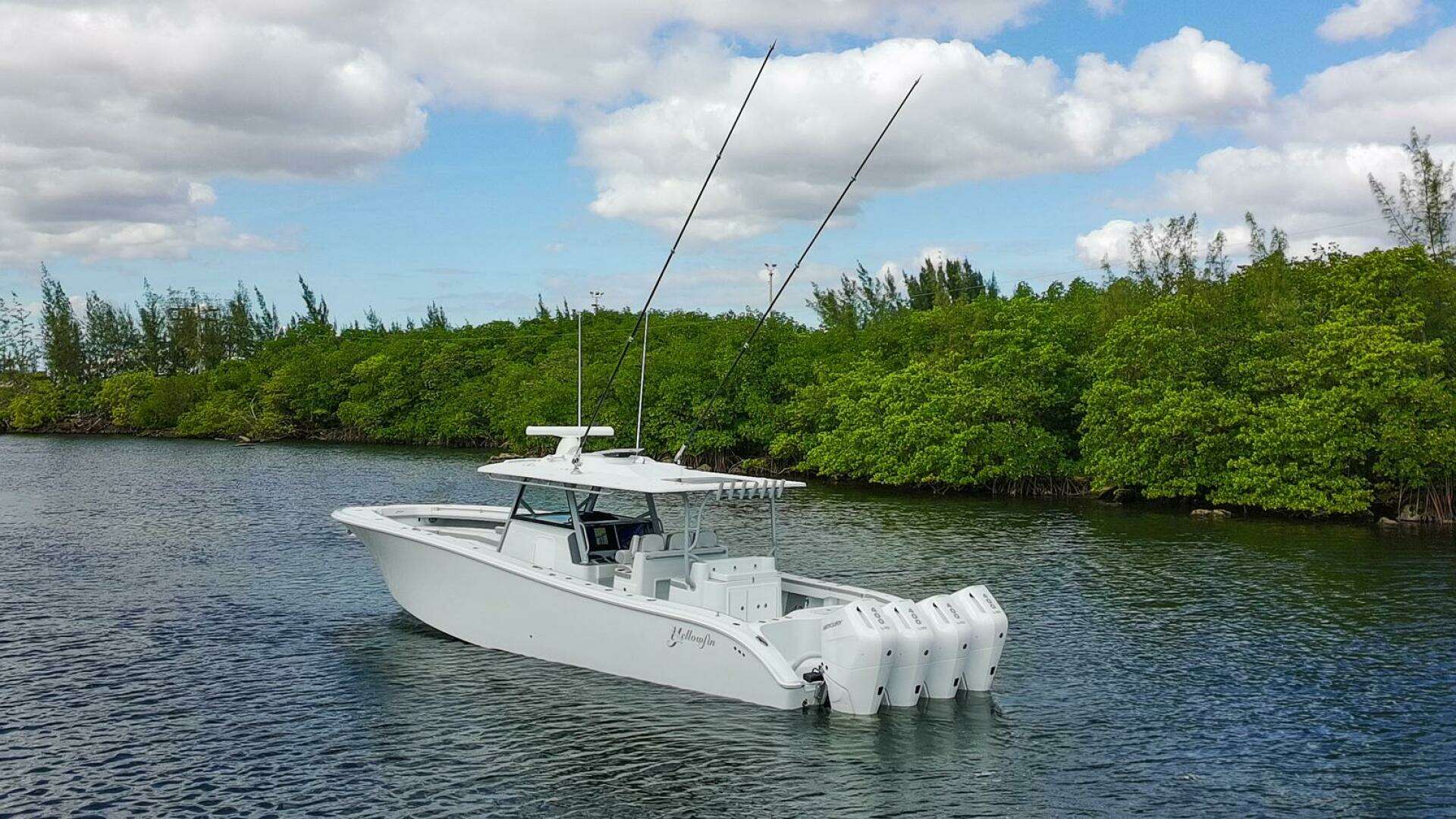 2026 Yellowfin 42 Offshore - Image 2