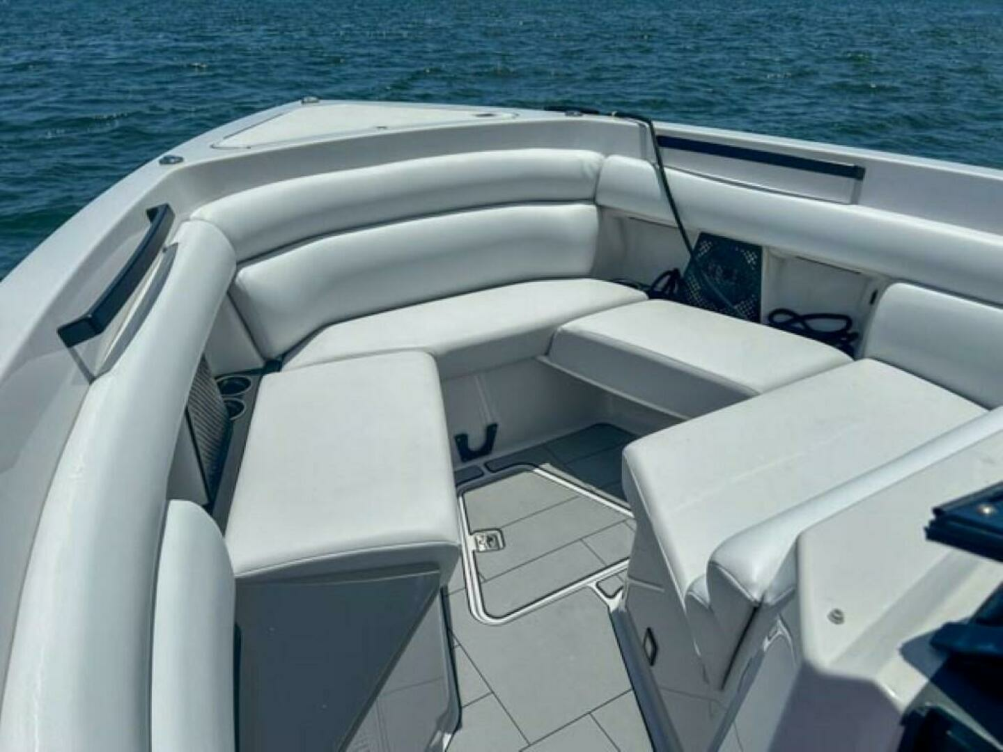 2020 Aviara AV32 OB - Image 10