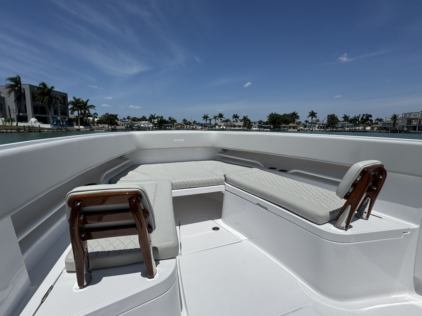 2024 Jupiter 38 HFS - Image 20