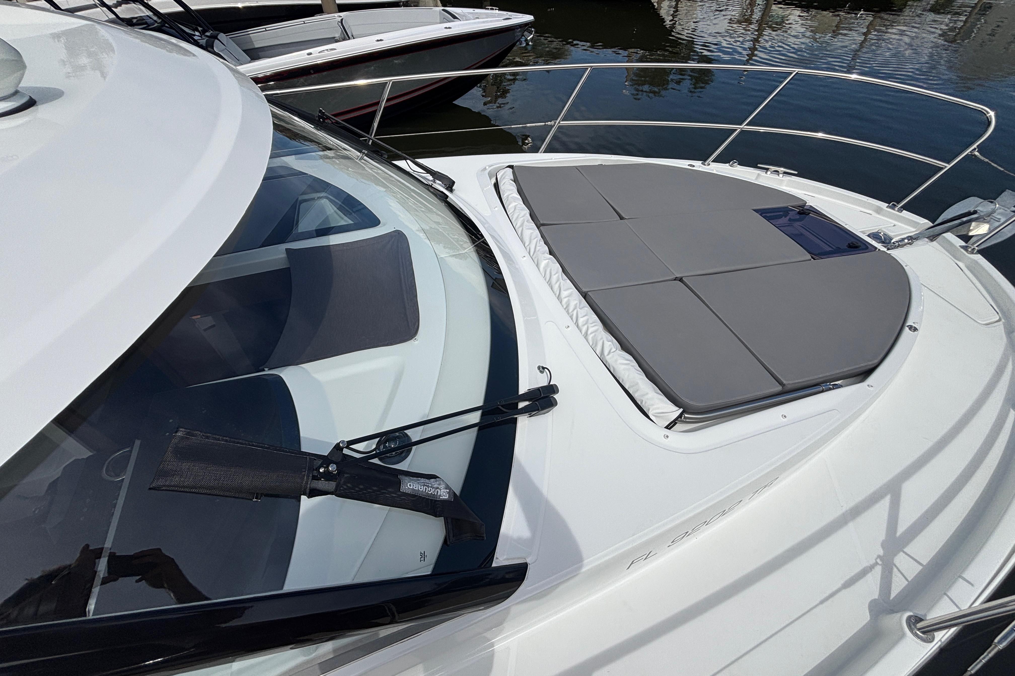 2024 Beneteau Antares 11 boat with sleek design and spacious deck area.