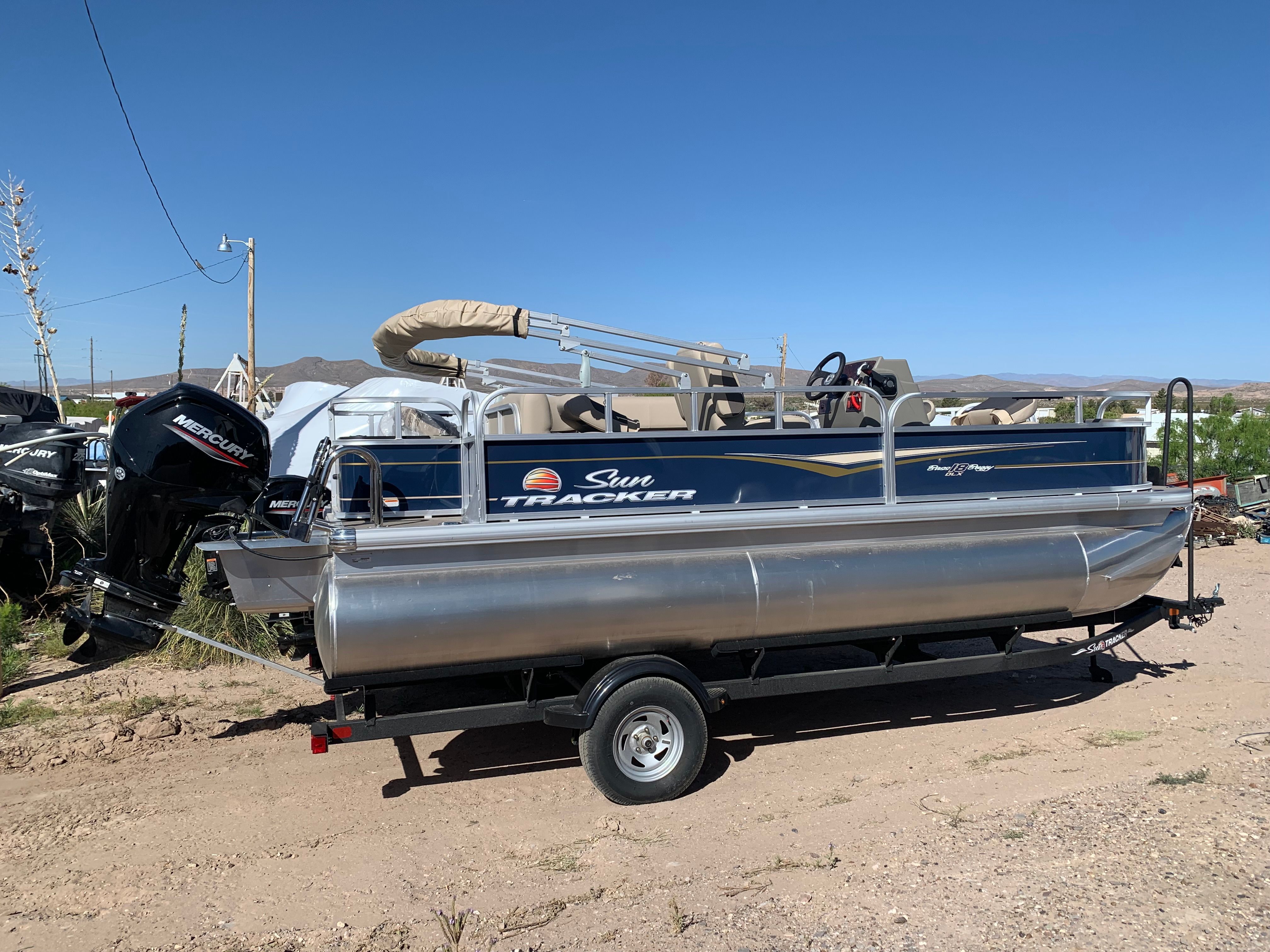 2024 Sun Tracker Bass Buggy 18 DLX - 3
