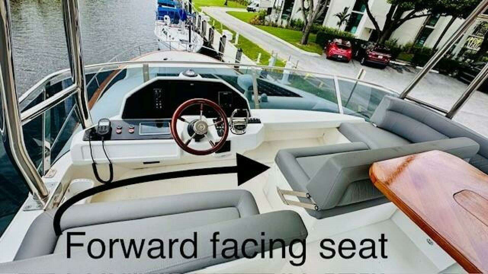 2022 Greenline 48 Diesel Flybridge with Hardtop - Image 18