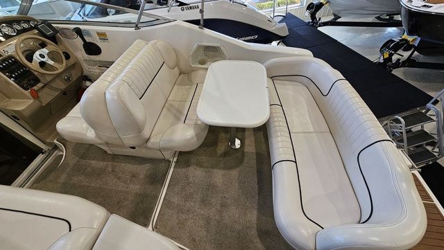 2001 Chaparral Signature 240 - 11
