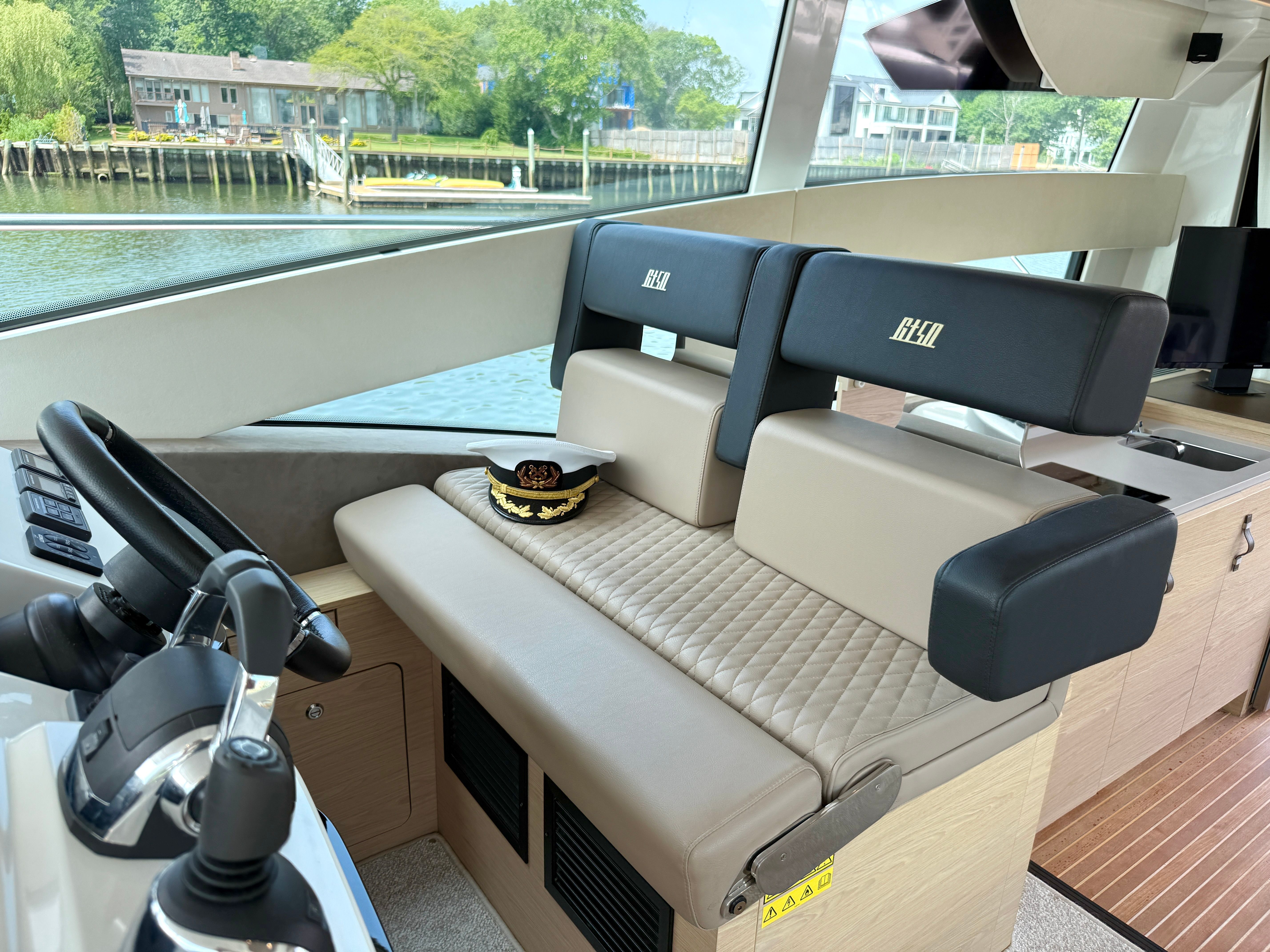 2020 Beneteau 50 Gran Turismo SportFly - 21