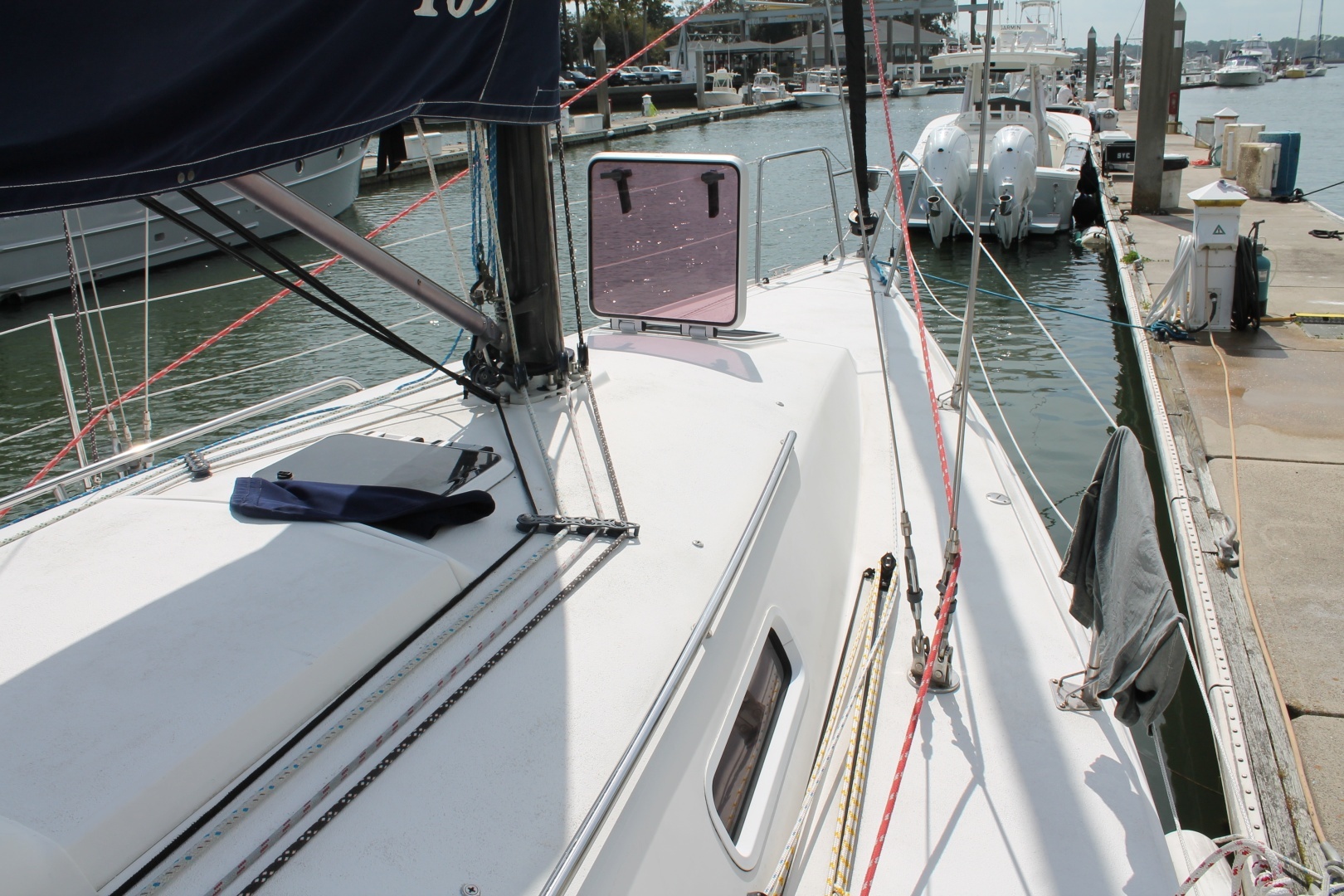 2004 J Boats J/109 Shoal - Image 22
