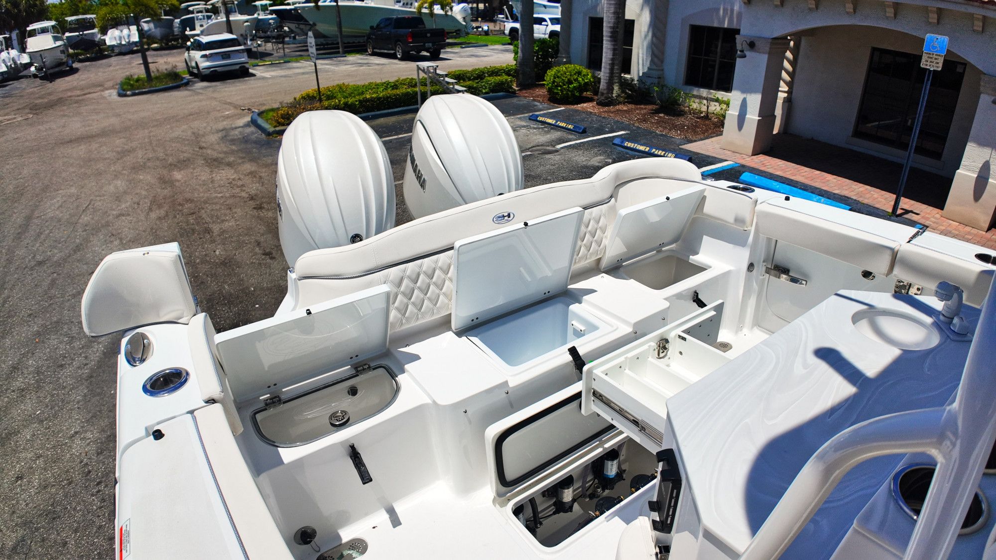 2027 Sea Hunt Ultra 265 SE - 12