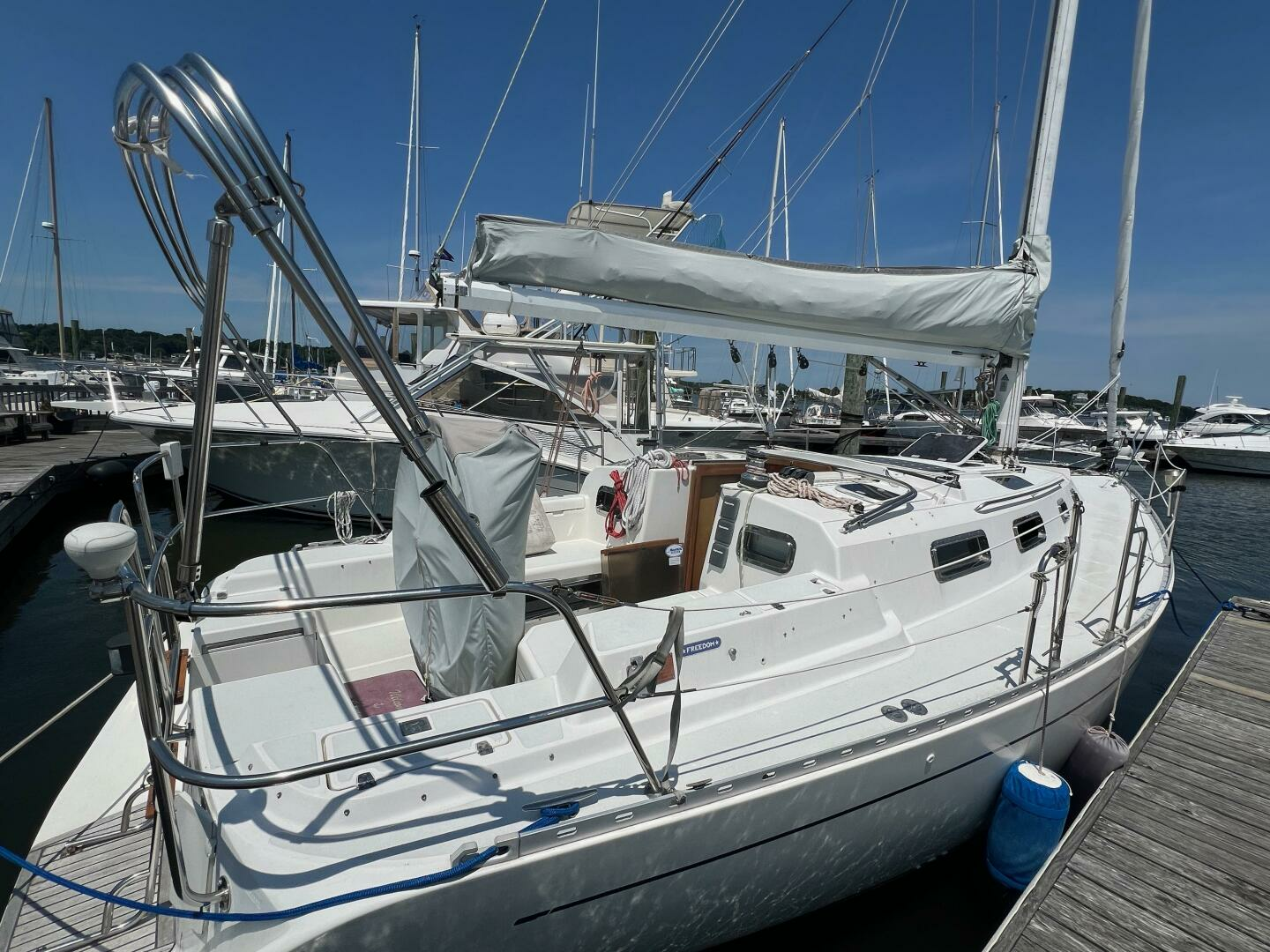 1993 Freedom 35 - Image 3