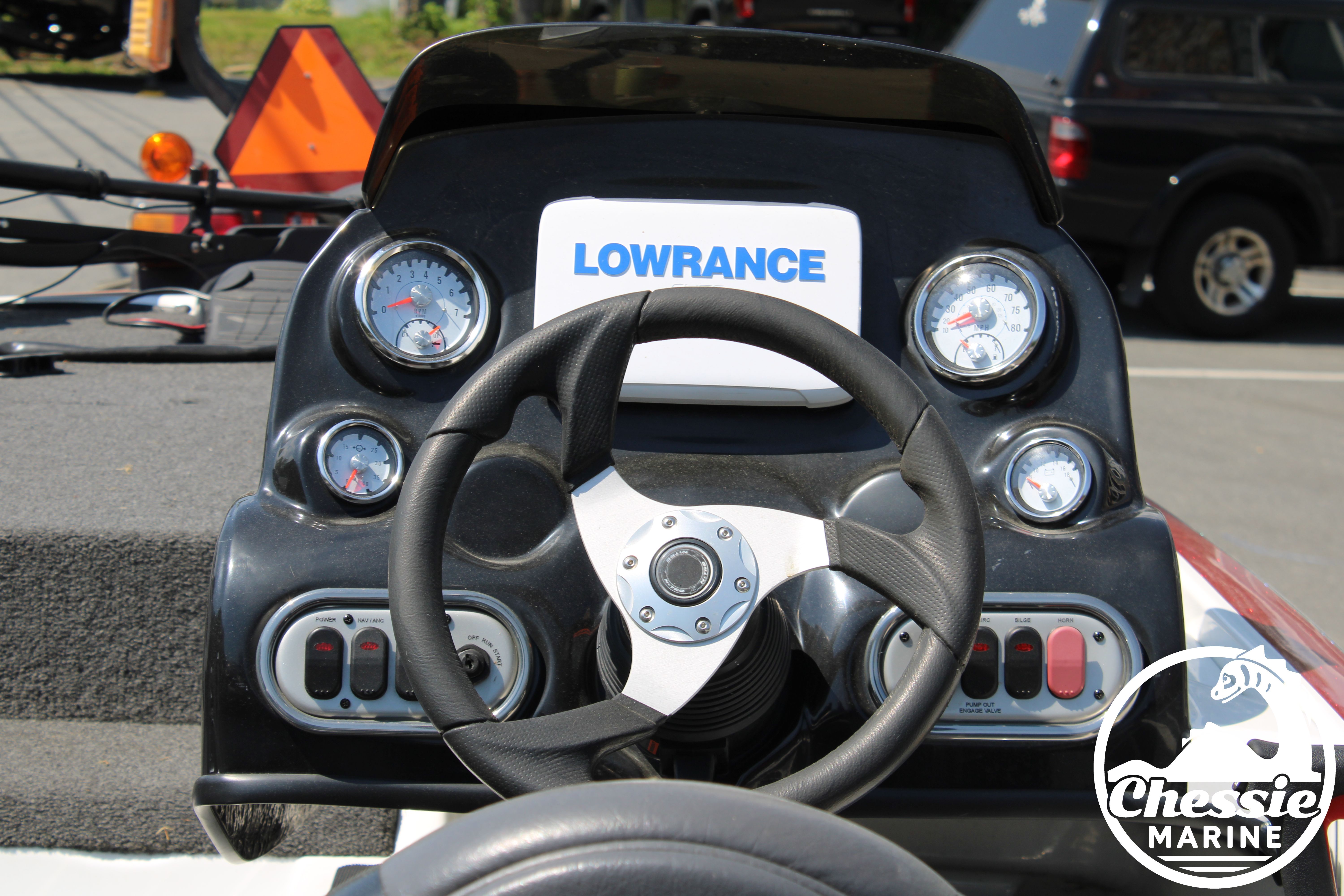2015 Tracker NITRO Z7 - 12