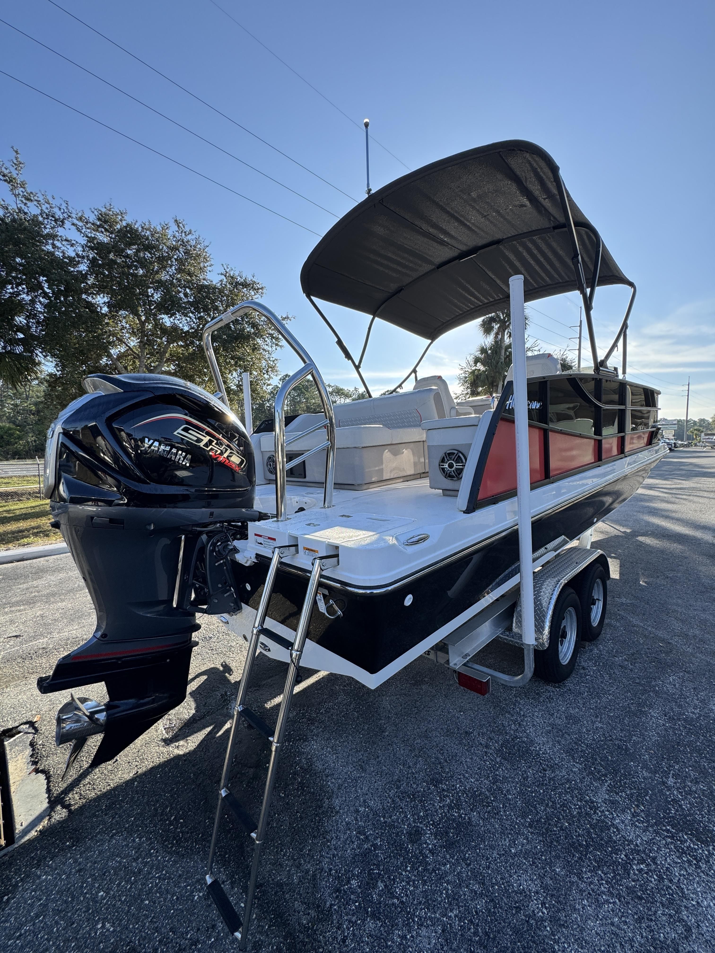 2025 Hurricane FunDeck OB FD 2360 SFL OB - 49