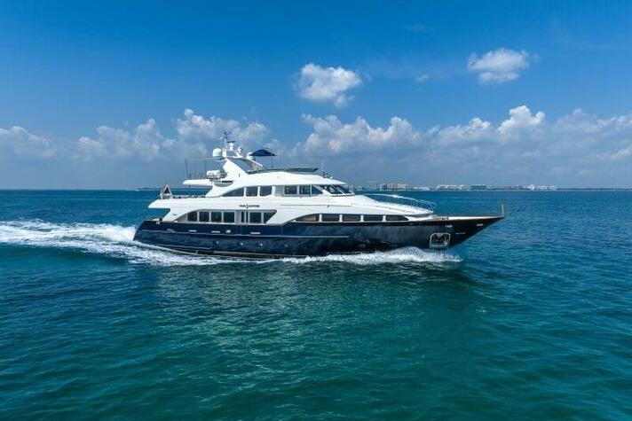 2003 Benetti Classic 115