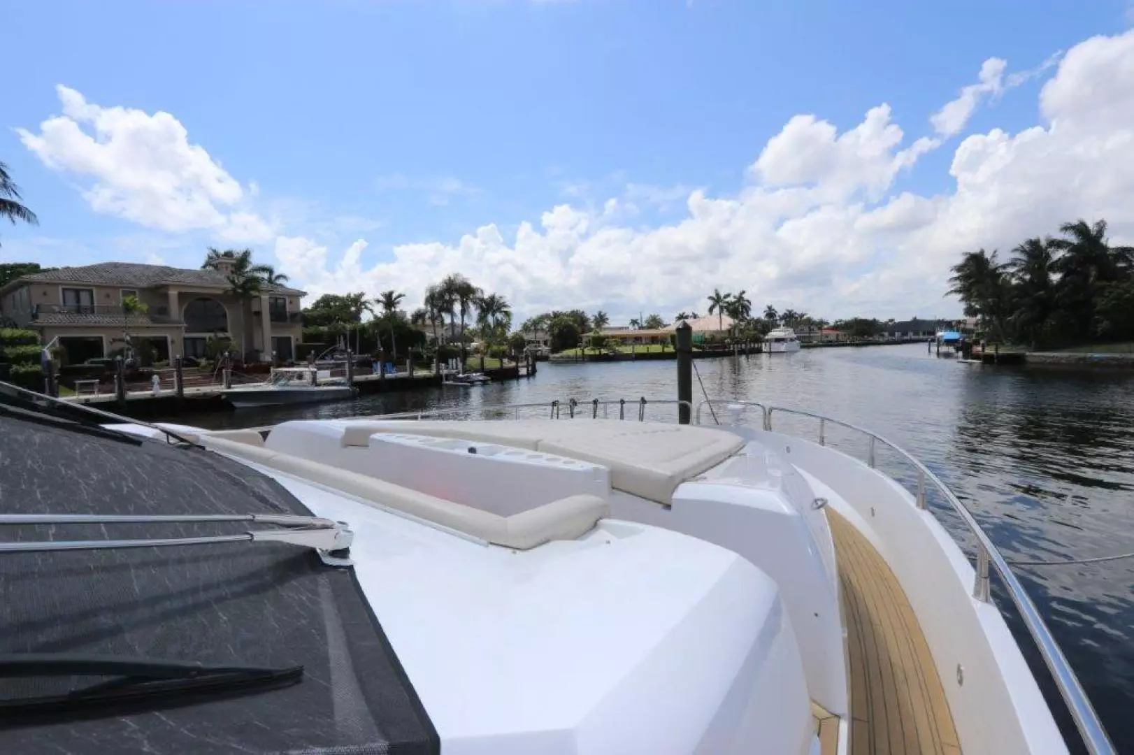 2015 Sunseeker Yacht - Image 6