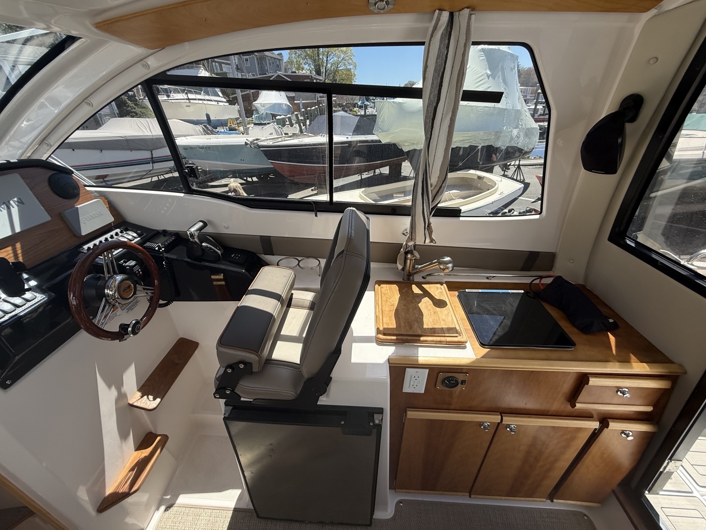2022 Cutwater C-24 - Image 26