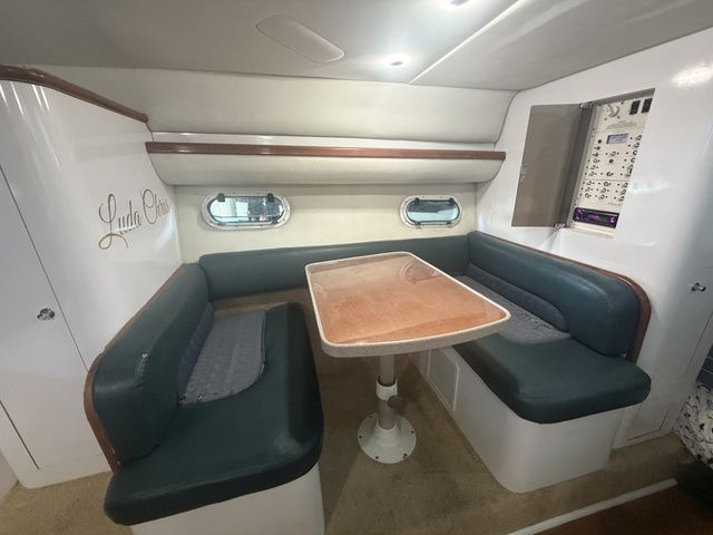 1999 Chris-Craft 300 Express - 11