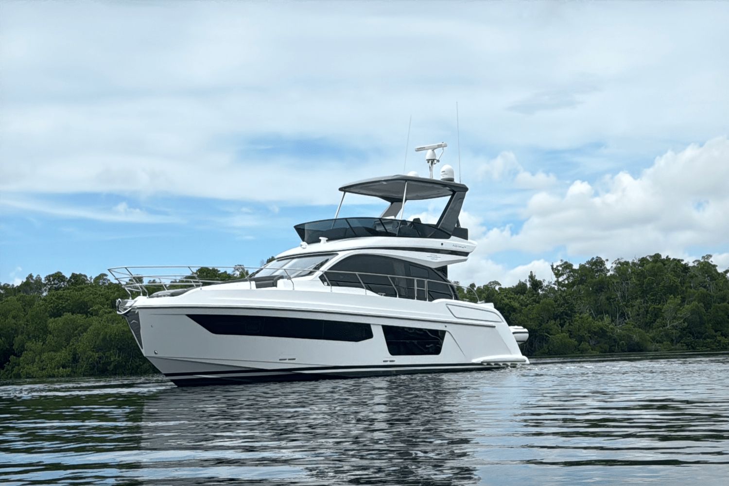 2023 Azimut 53 FLY