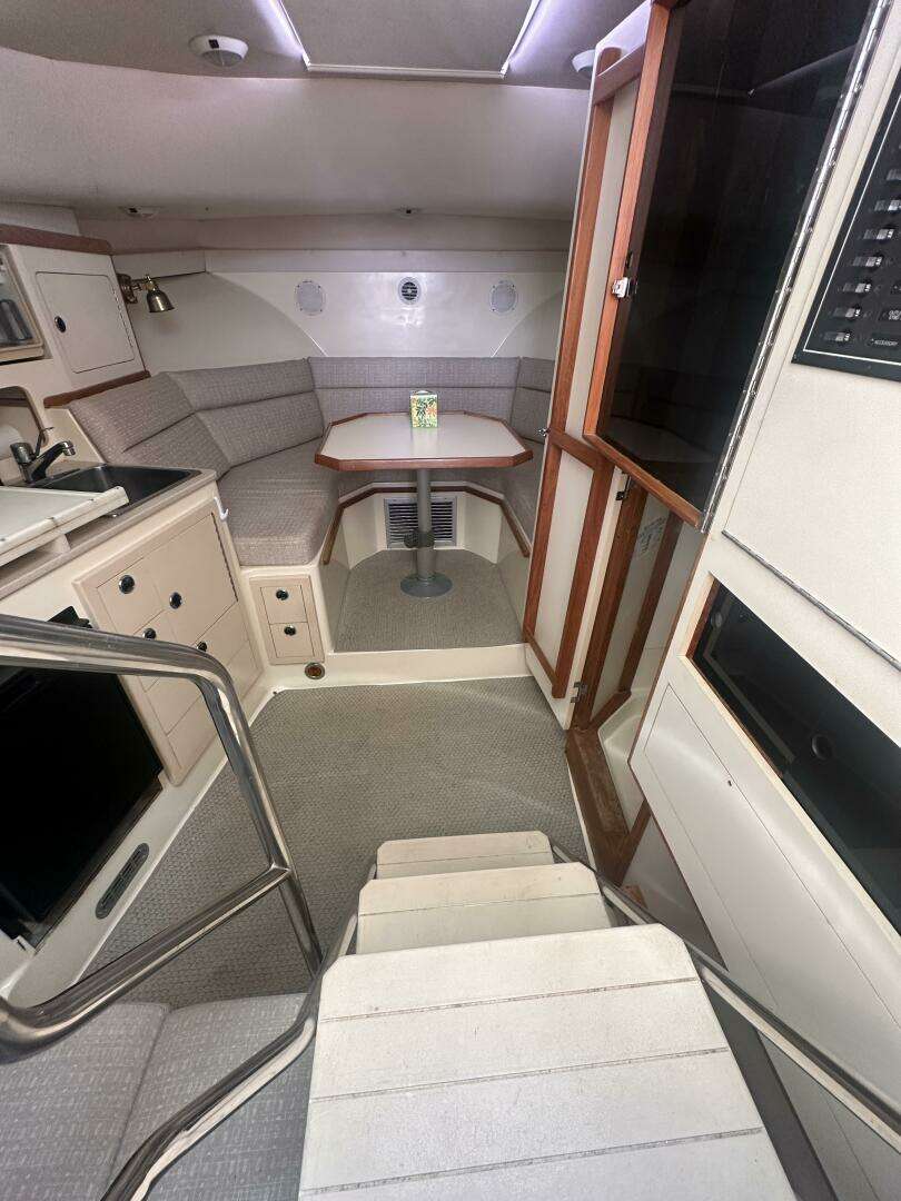 1996 Albin 31 Tournament Express - Image 22