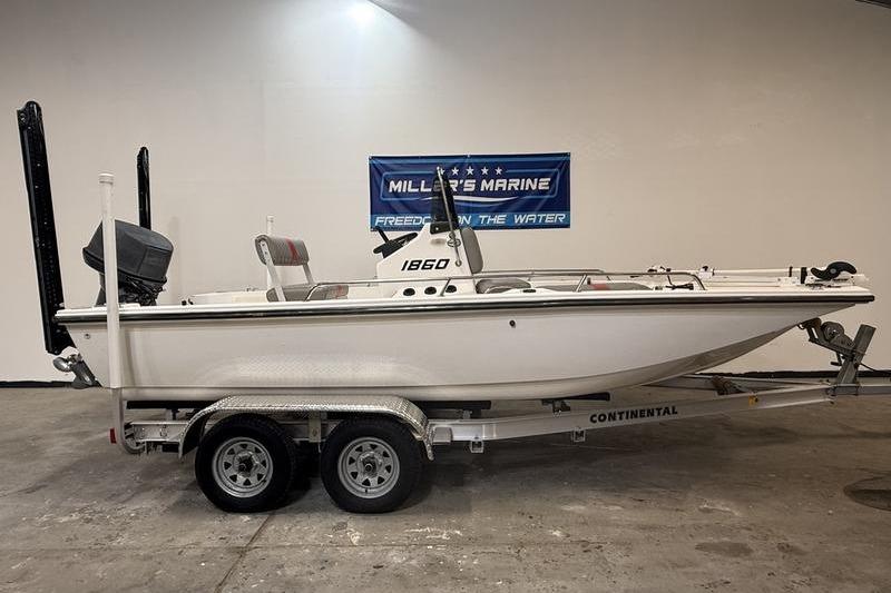 1996 Century 1800 Center Console