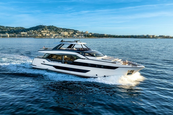 2025 Ferretti Yachts Ferretti 940