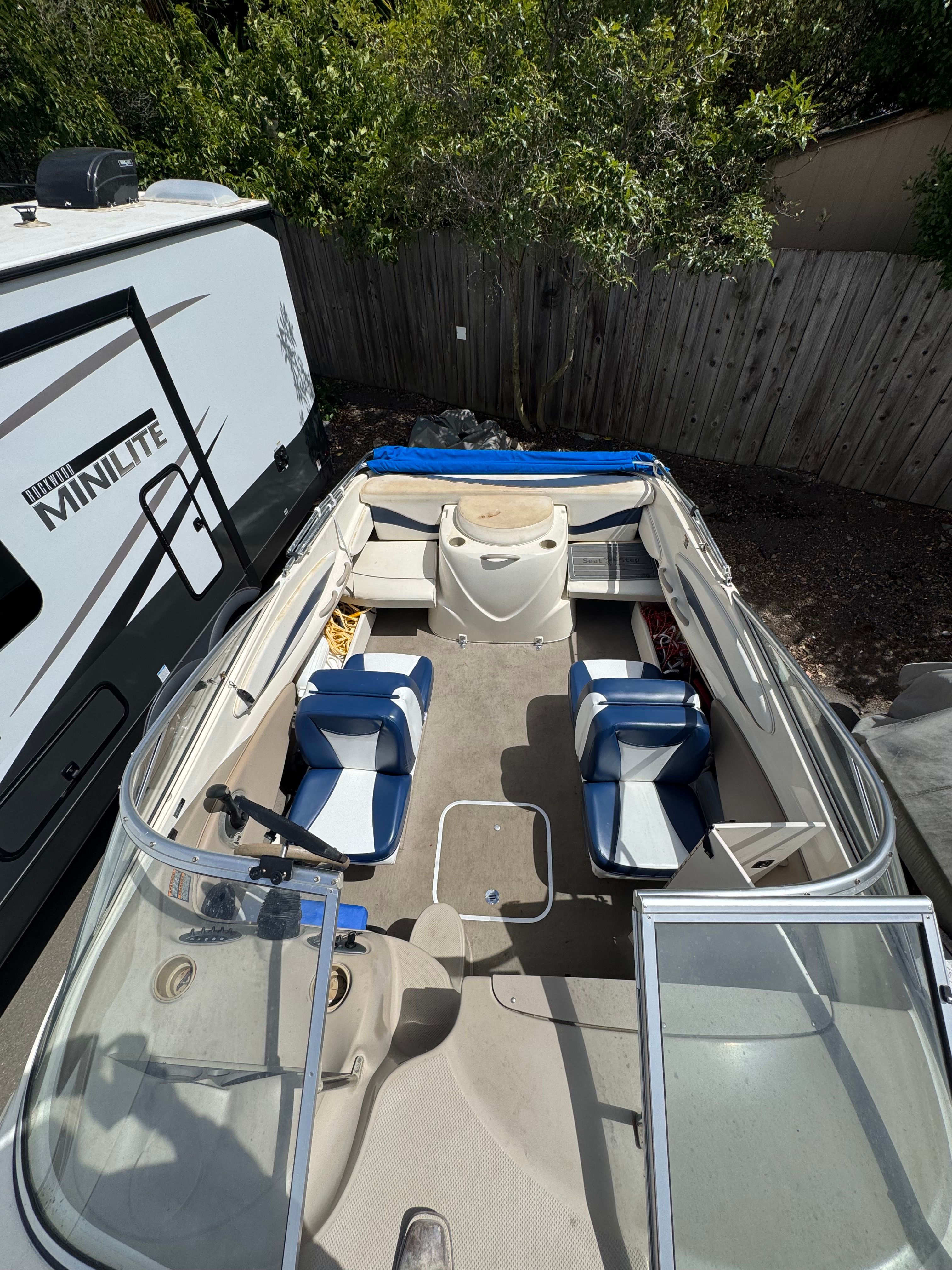 2002 Bayliner 212 Capri - 10