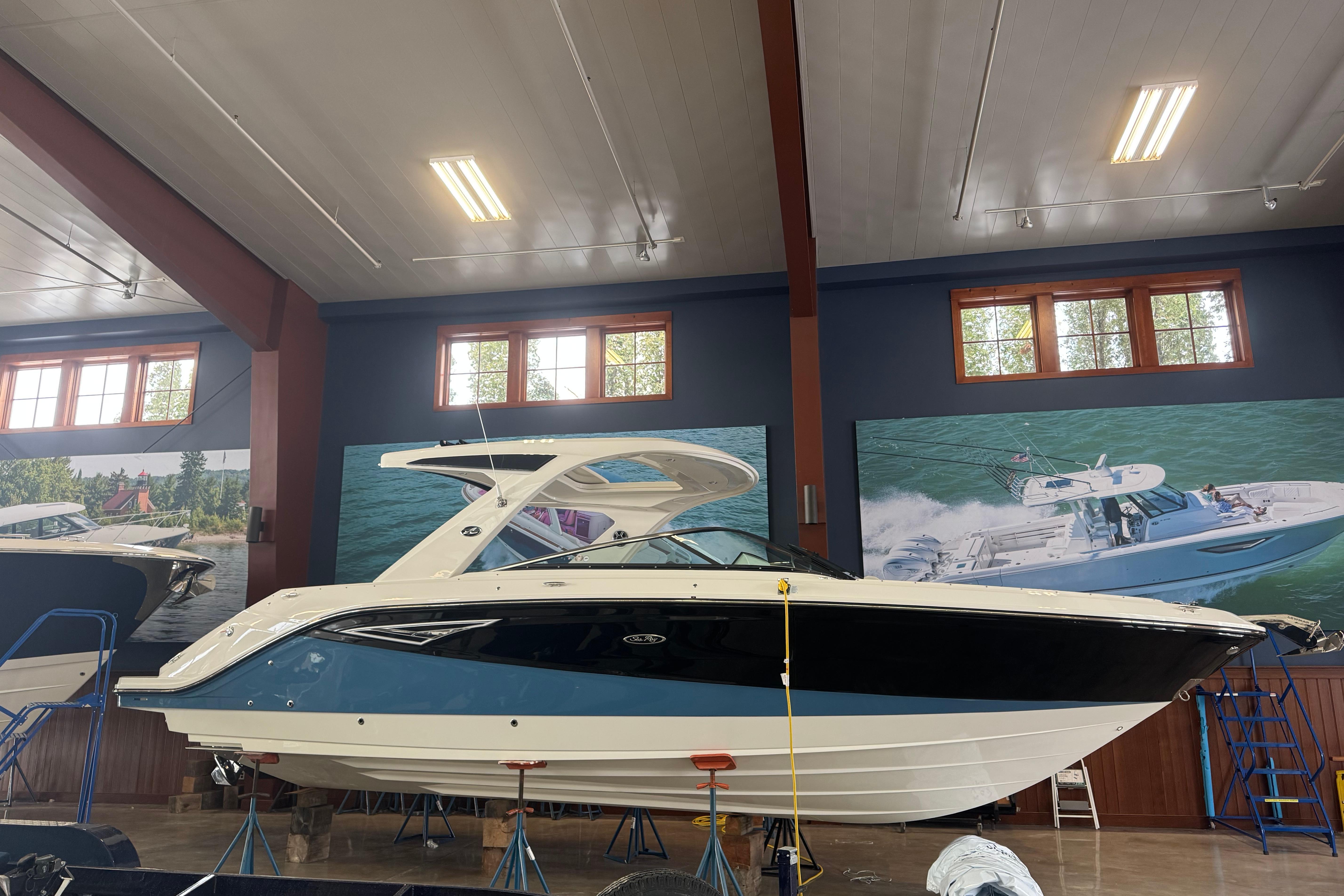 2026 Sea Ray SLX 310