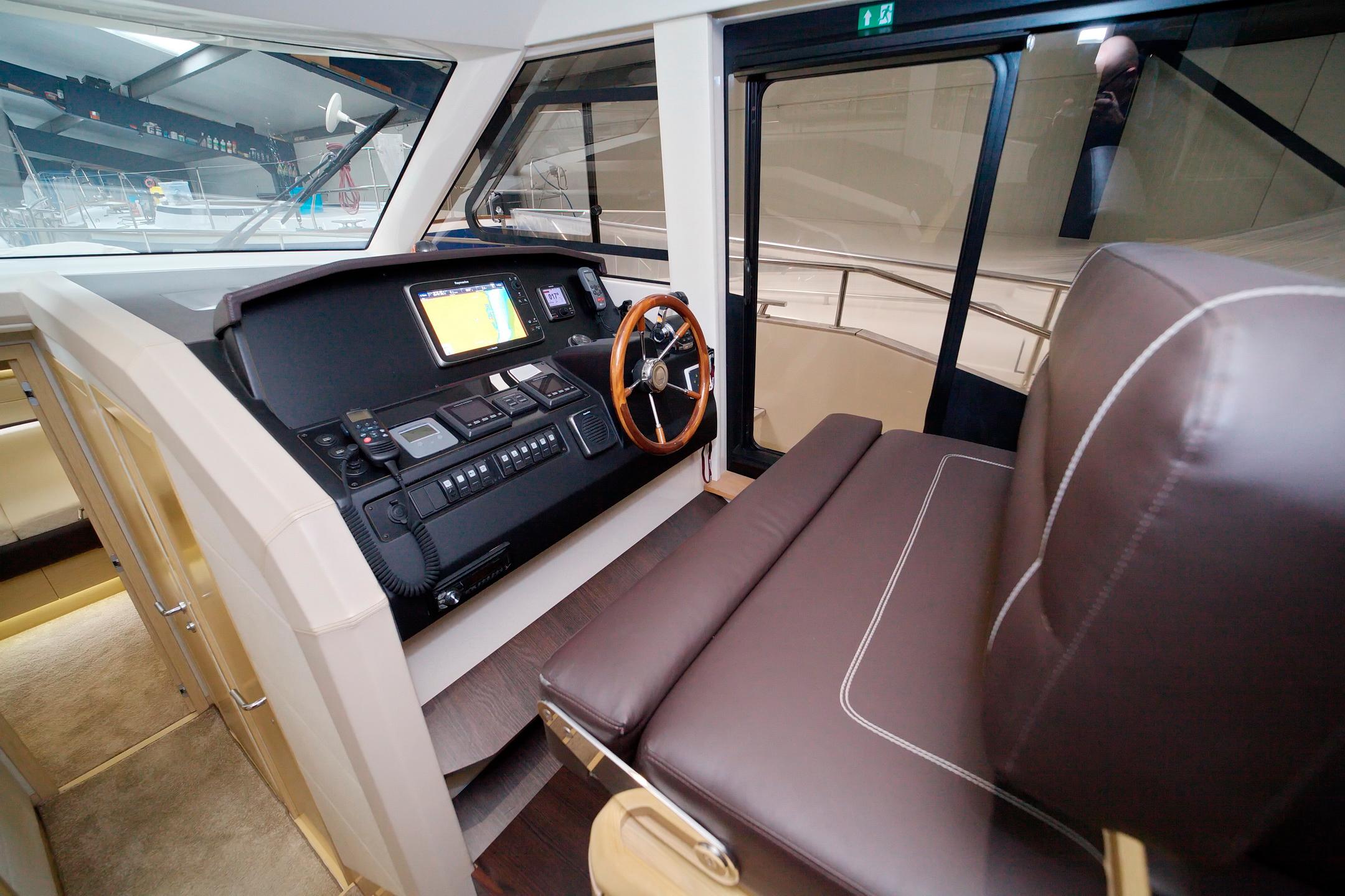 2014 Greenline 48 Fly - 69