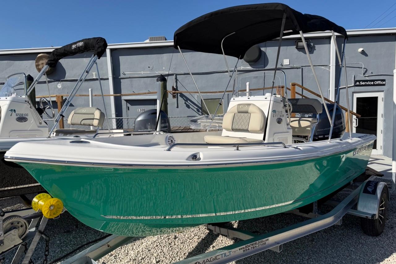 2026 Key West 1720 Center Console