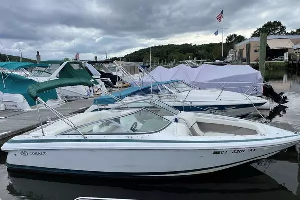 2001 Cobalt 206 Bowrider
