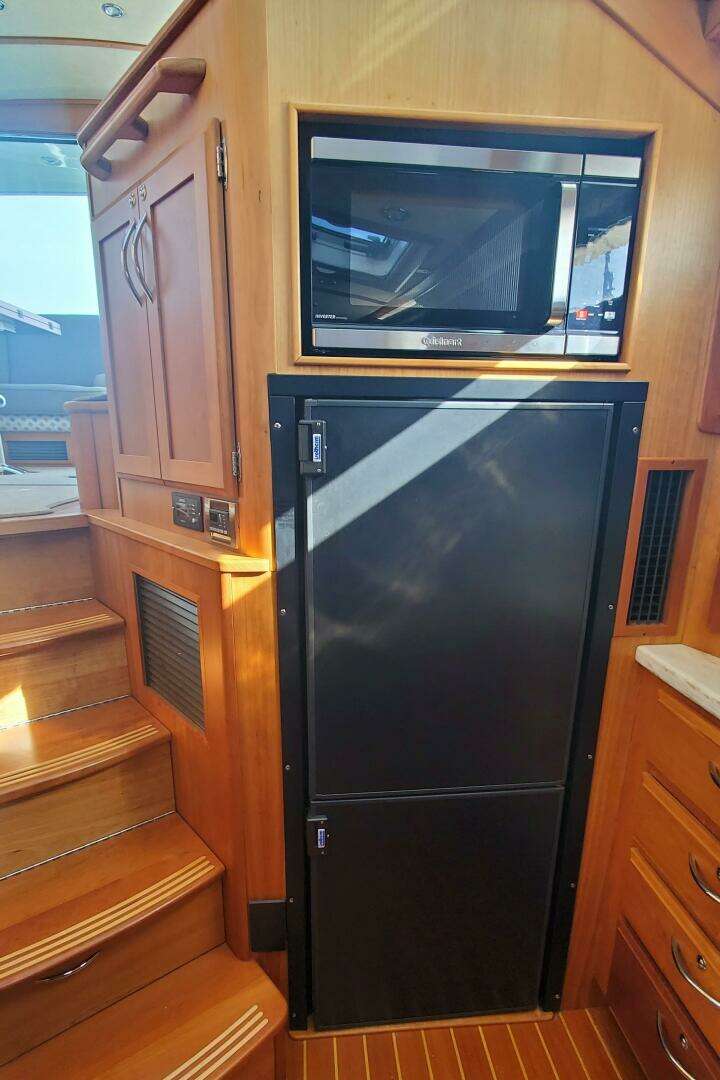 2012 Sabre 48 Salon Express - Image 31