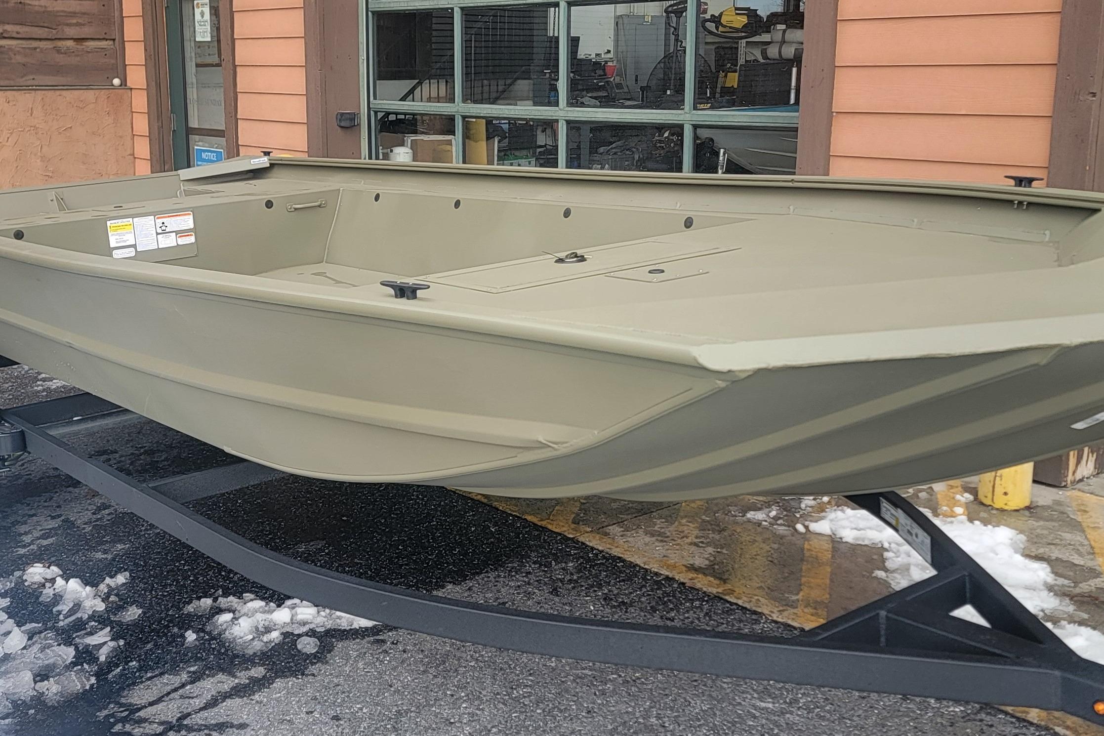 2026 Tracker Grizzly 1860 Utility