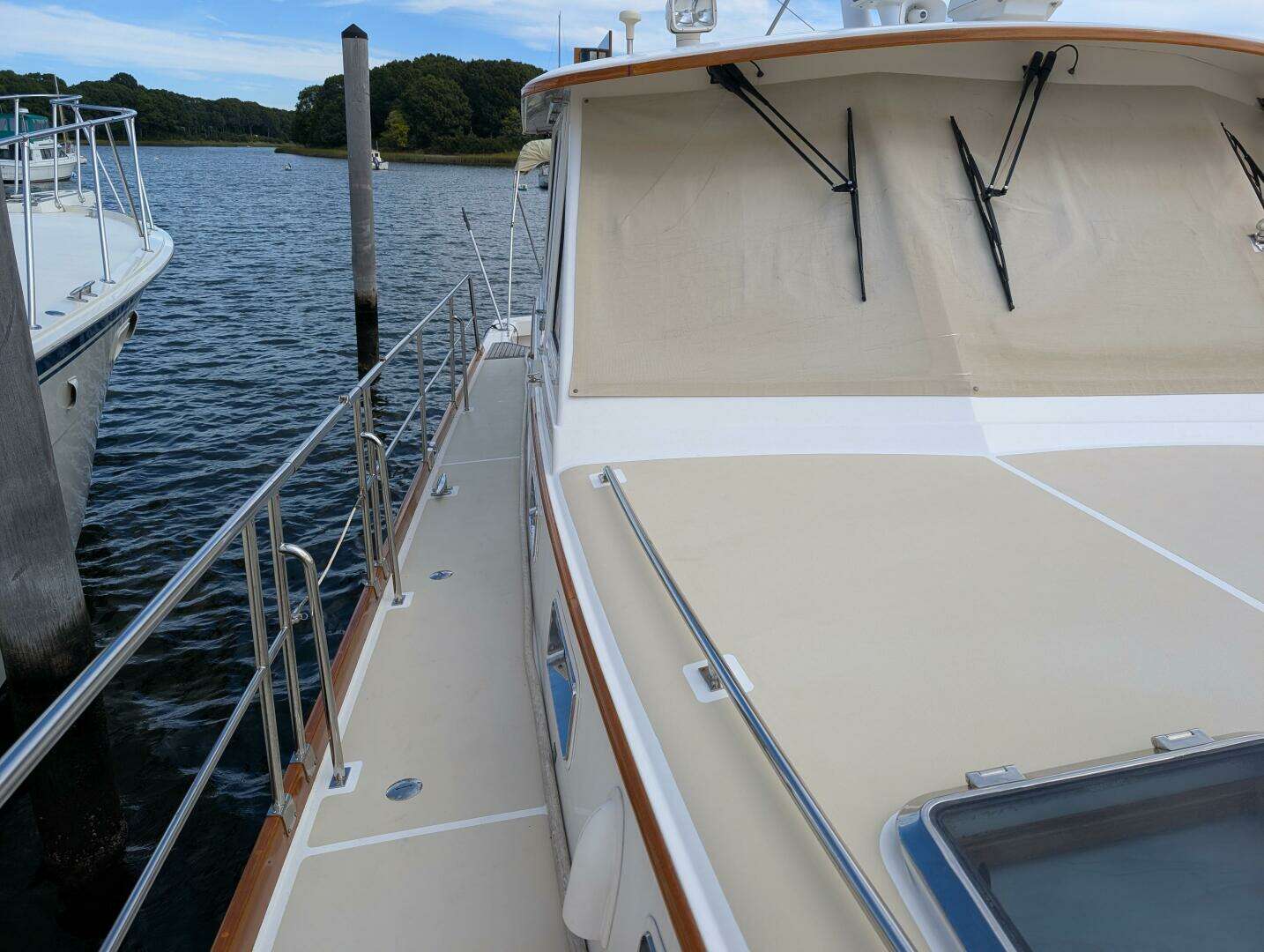 2006 Grand Banks — - Image 75