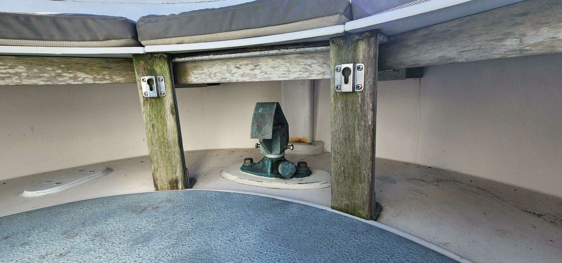 1996 Tillotson-Pearson Motorsailer 32 - Image 22