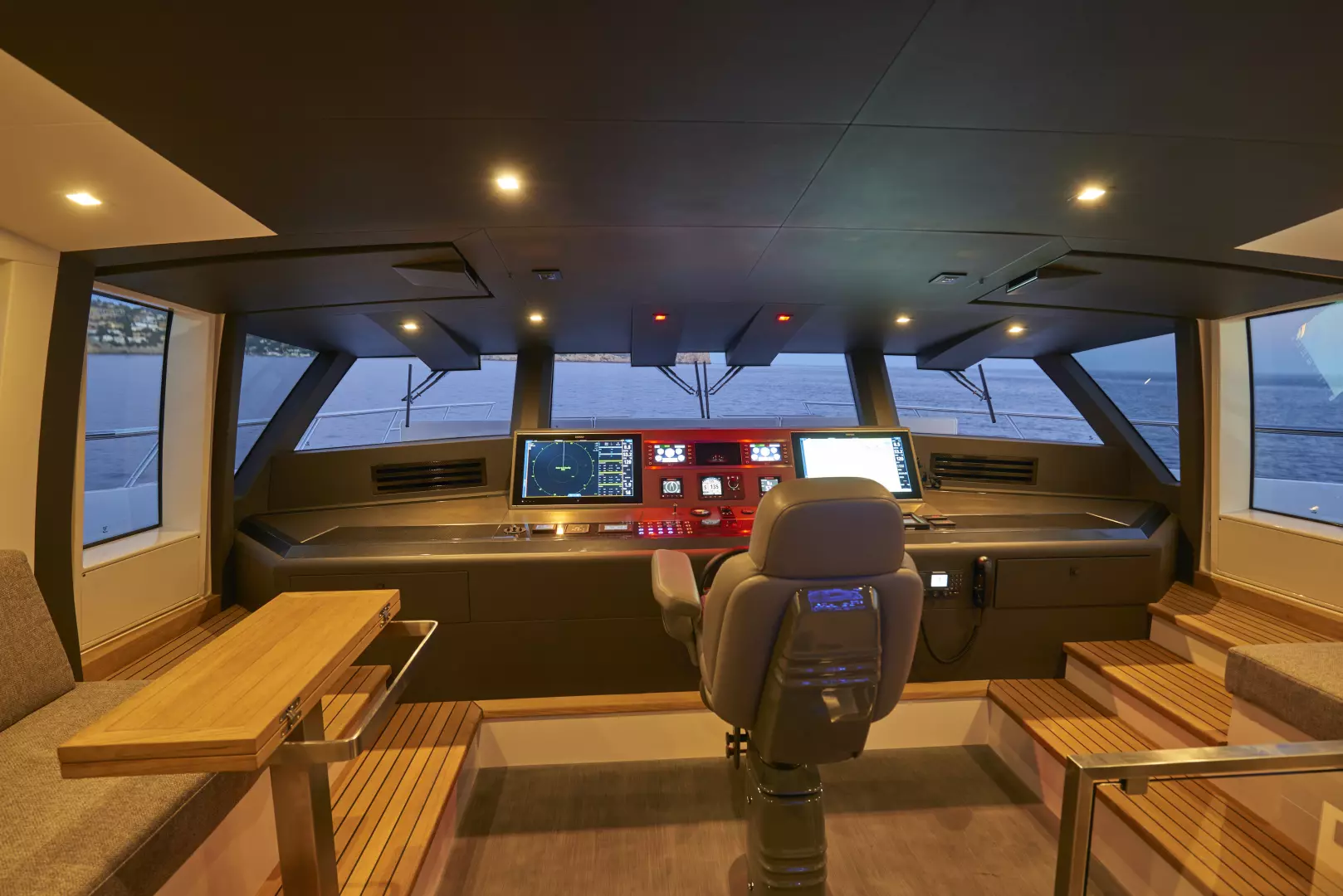2022 Astondoa 110 Century - Image 12