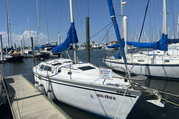 1992 Hunter 33.5