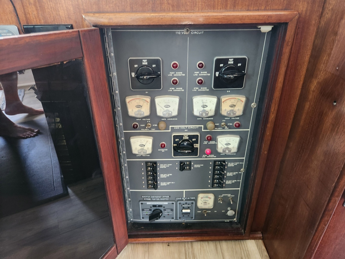 1978 Hatteras 53 Motor Yacht - Image 21