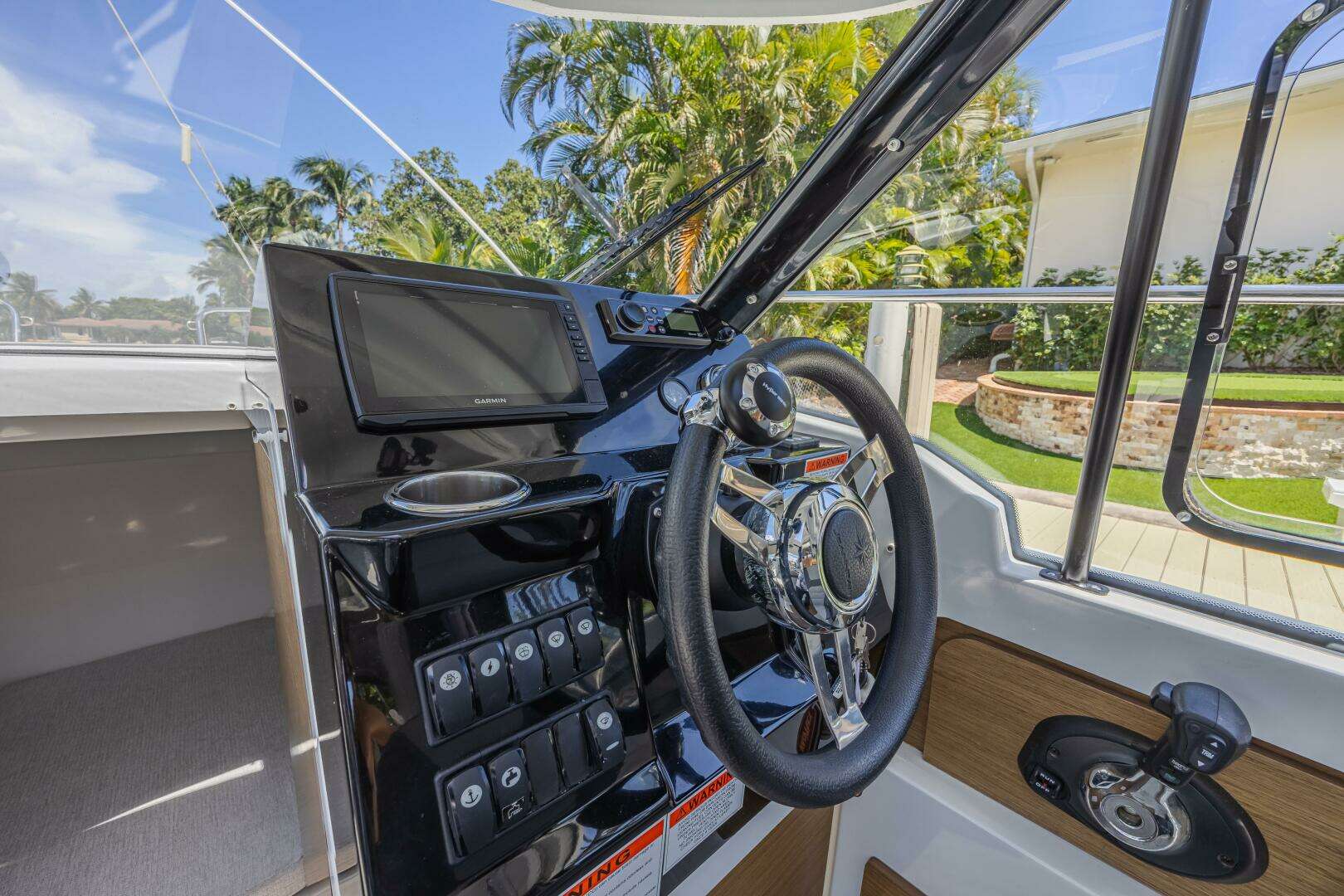 2022 Jeanneau NC 795 Series 2 - Image 8